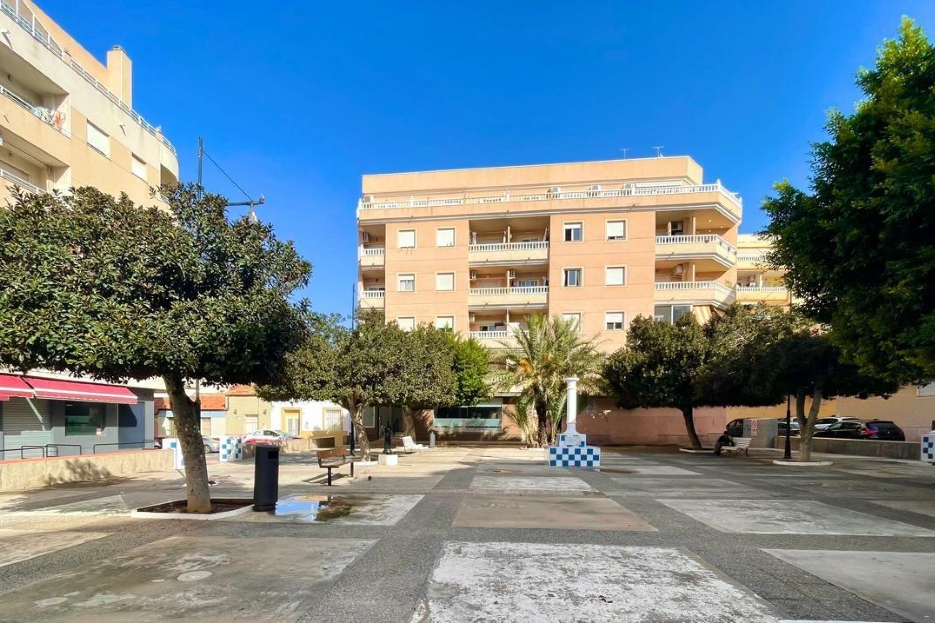 Te koop - Apartamento -
Torrevieja - Centro