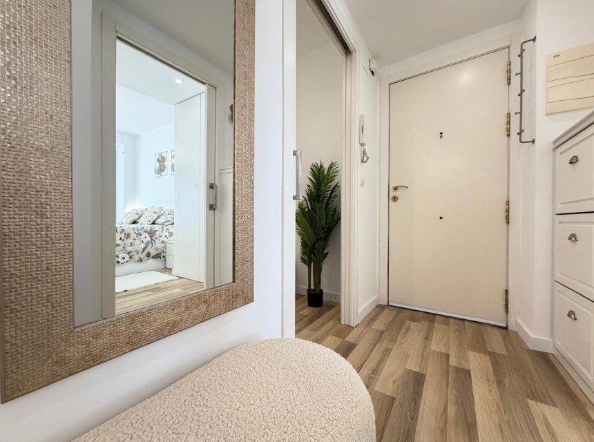 Te koop - Apartamento -
Torrevieja - Centro