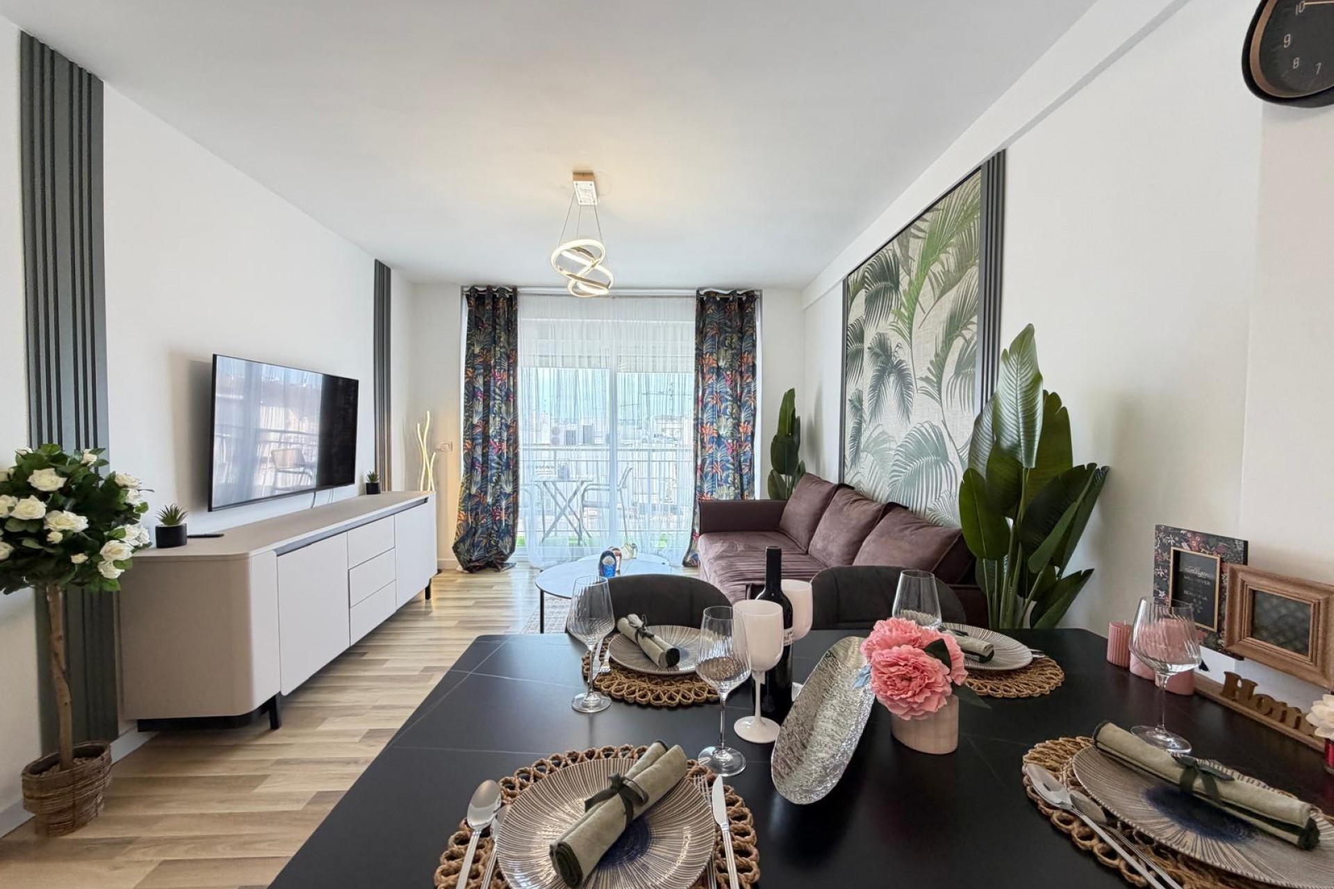 Te koop - Apartamento -
Torrevieja - Centro