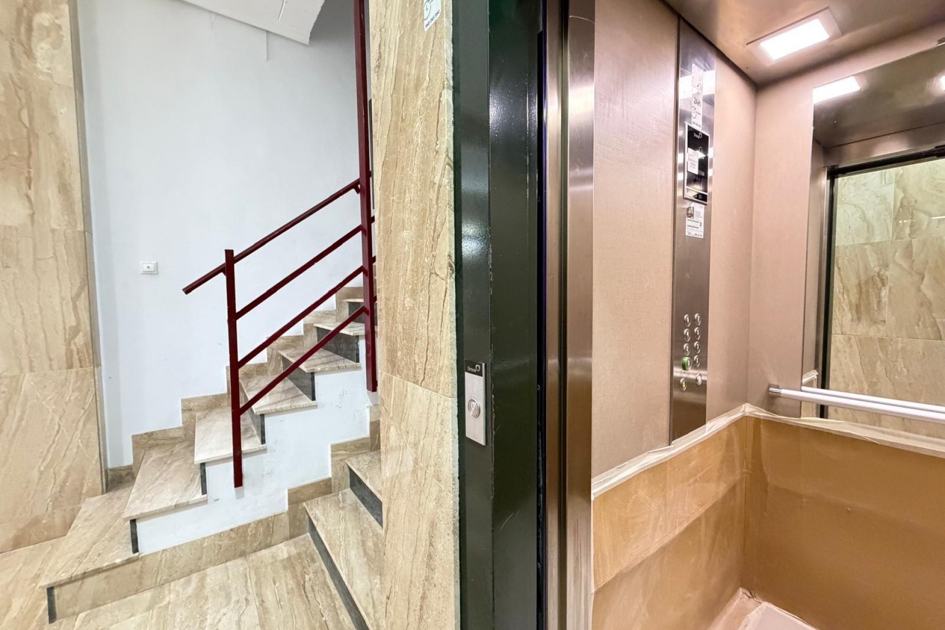 Te koop - Apartamento -
Torrevieja - Centro