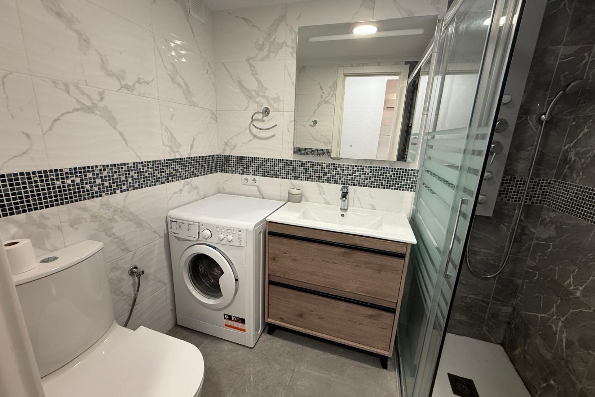 Te koop - Apartamento -
Torrevieja - Centro