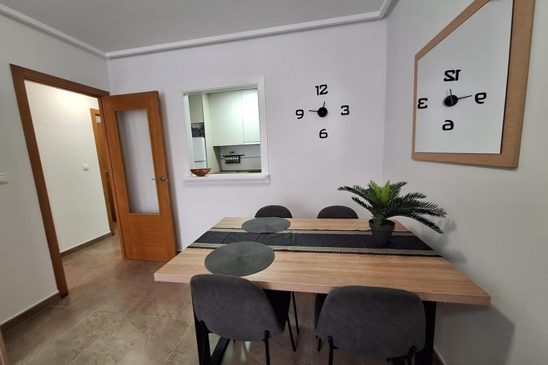 Te koop - Apartamento -
Torrevieja - Centro