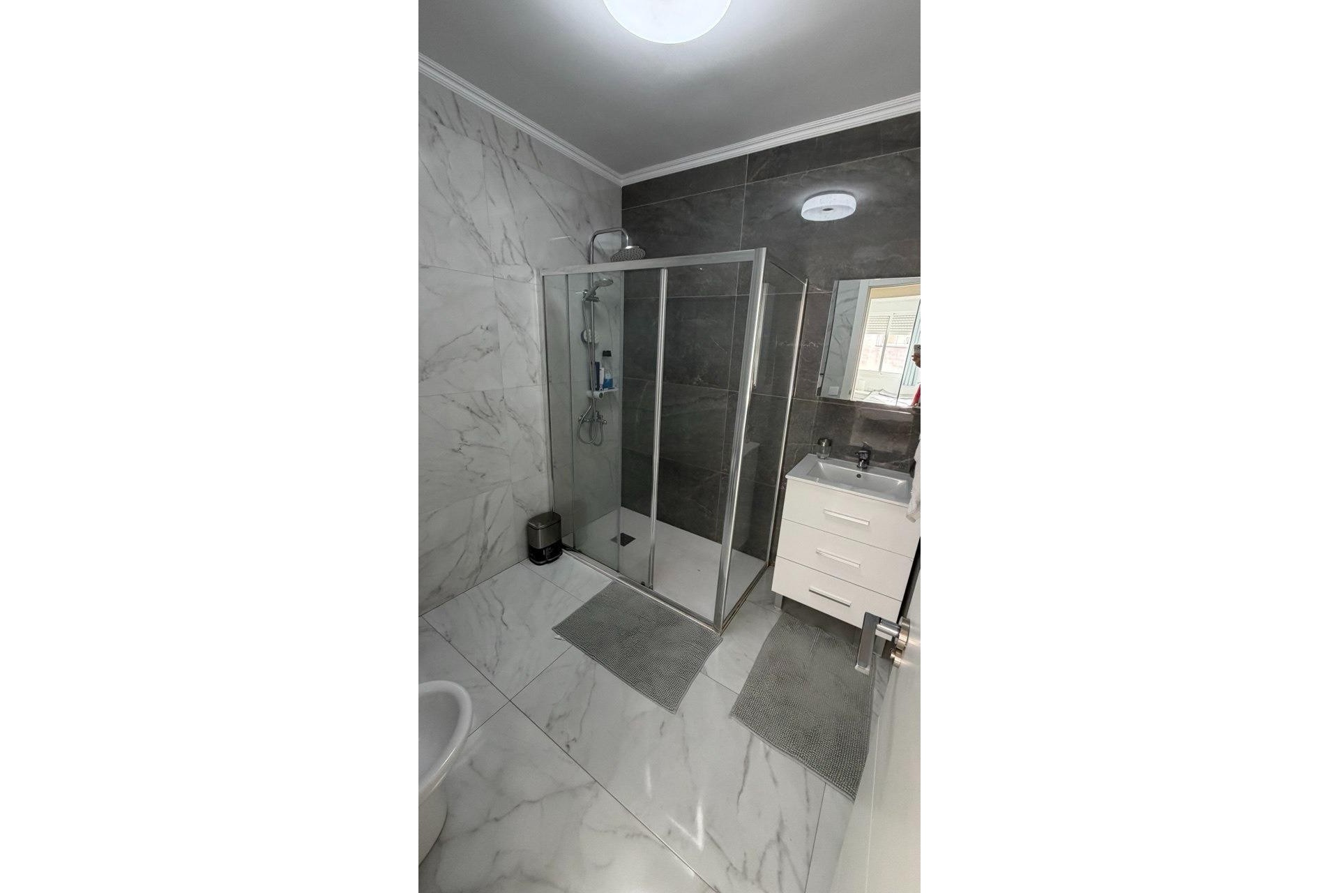 Te koop - Apartamento -
Torrevieja - Curva del Palangre