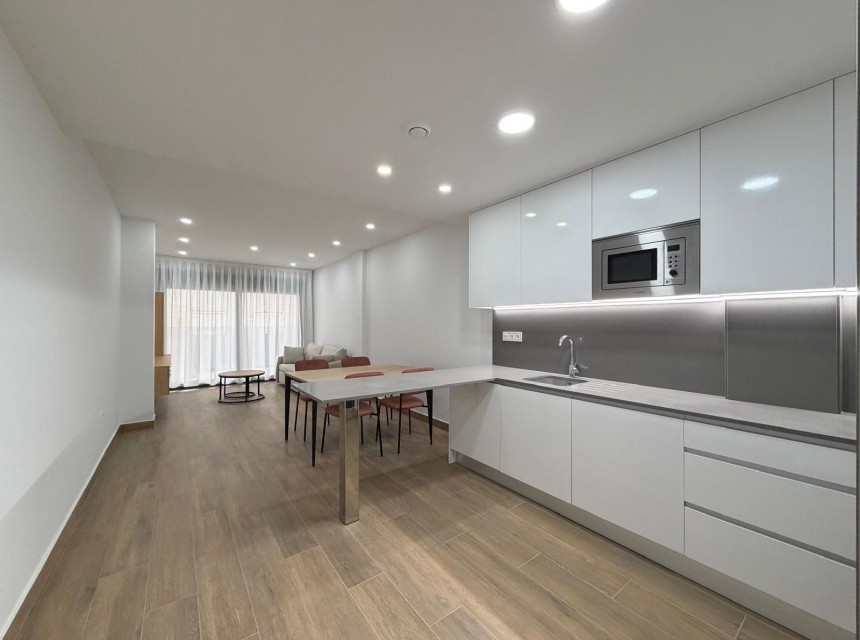 Te koop - Apartamento -
Torrevieja - Estacion de autobuses