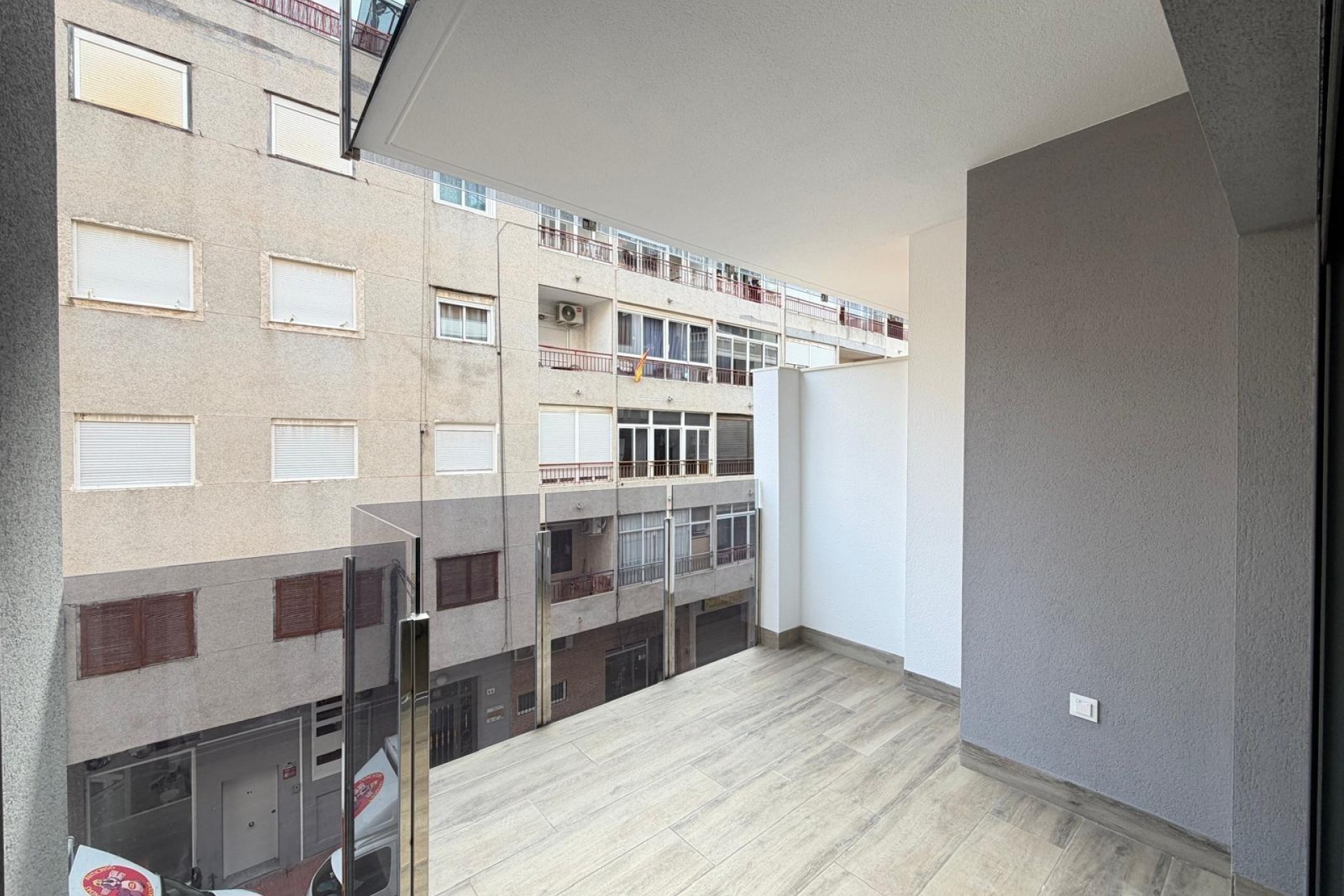 Te koop - Apartamento -
Torrevieja - Estacion de autobuses
