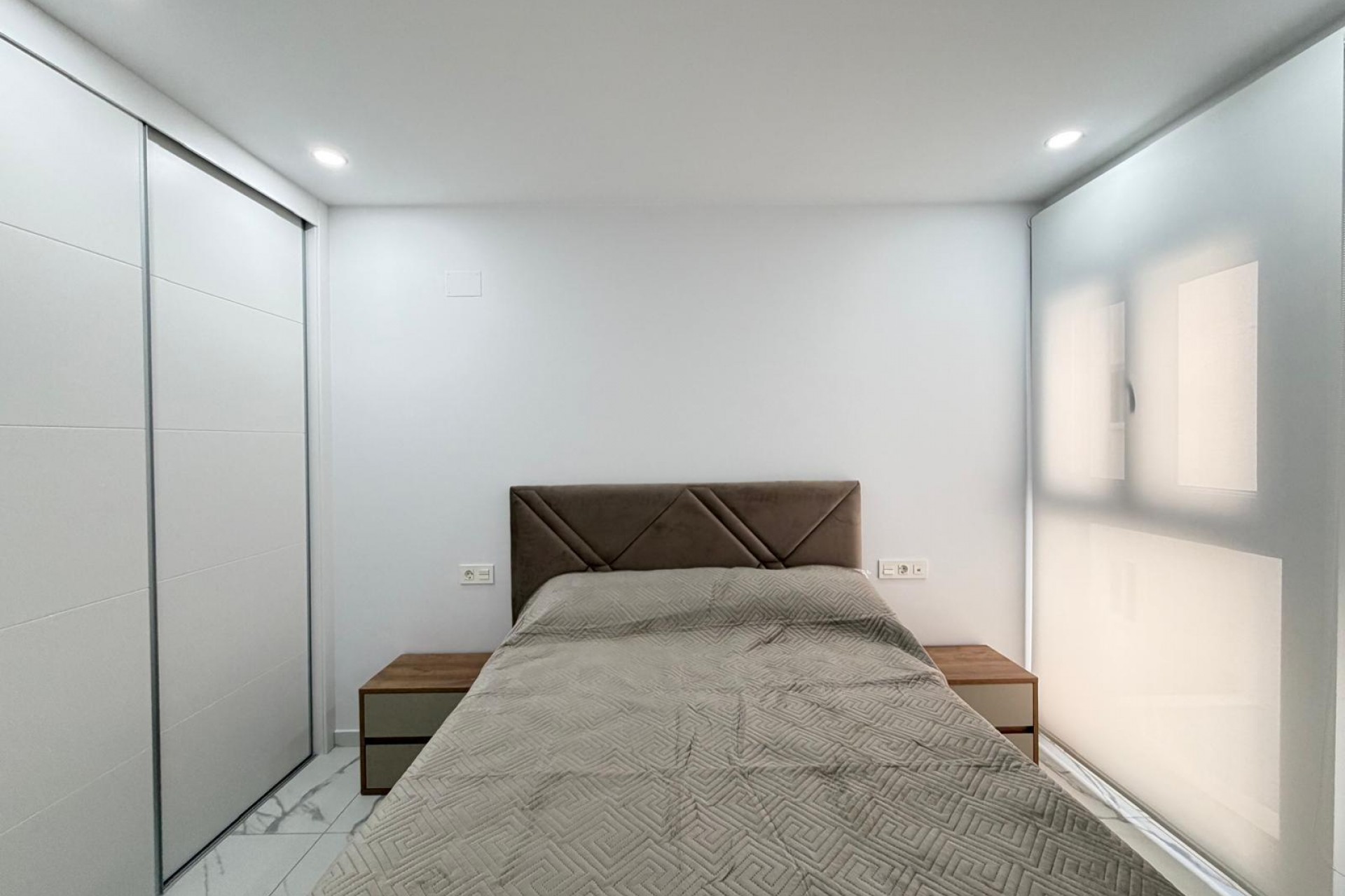 Te koop - Apartamento -
Torrevieja - Estacion de autobuses
