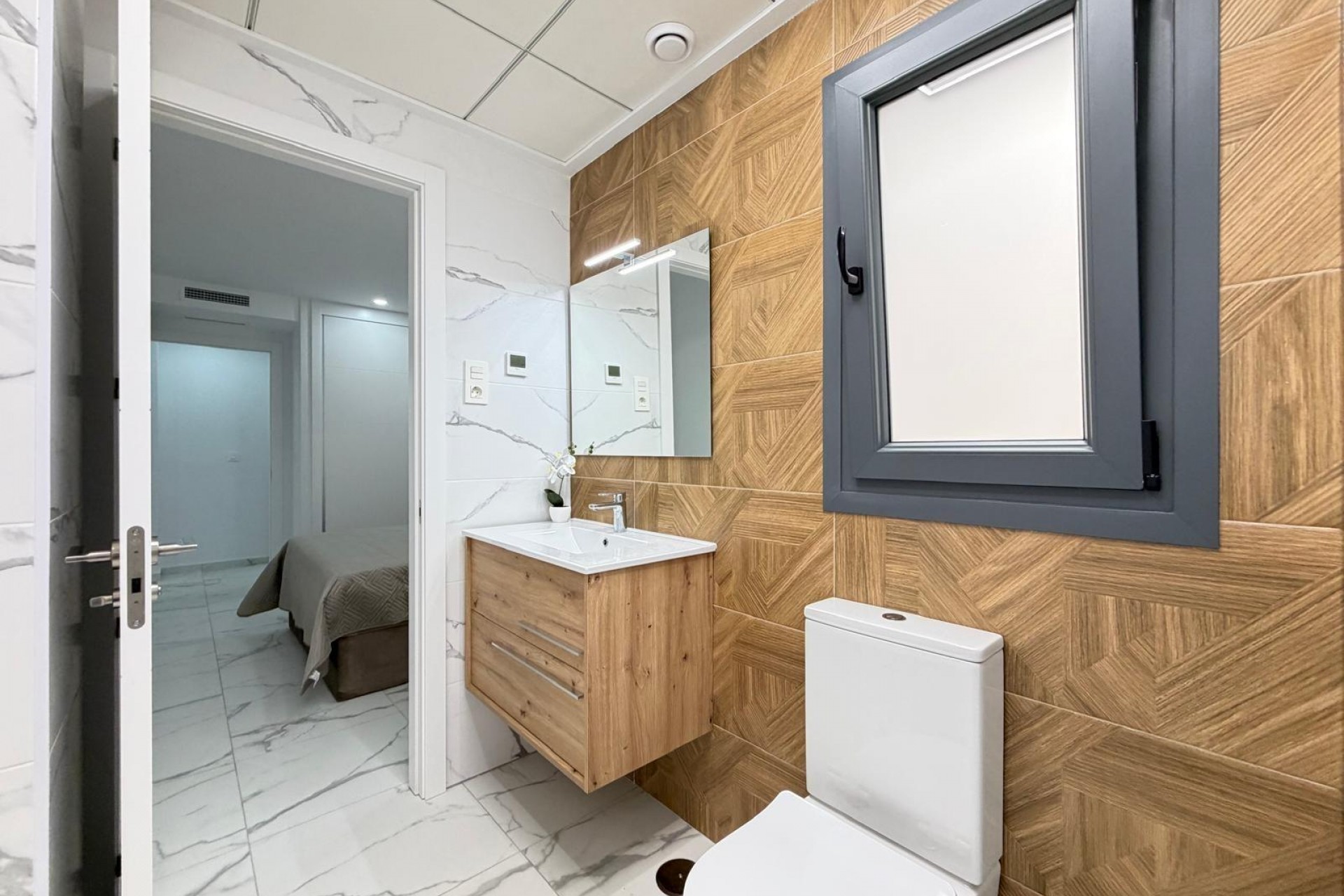 Te koop - Apartamento -
Torrevieja - Estacion de autobuses