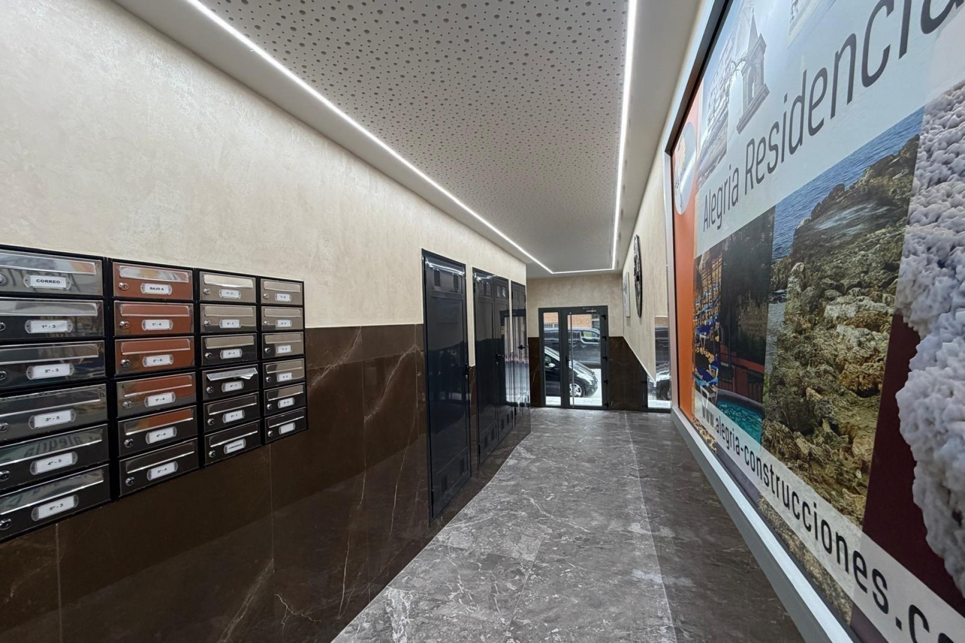 Te koop - Apartamento -
Torrevieja - Estacion de autobuses