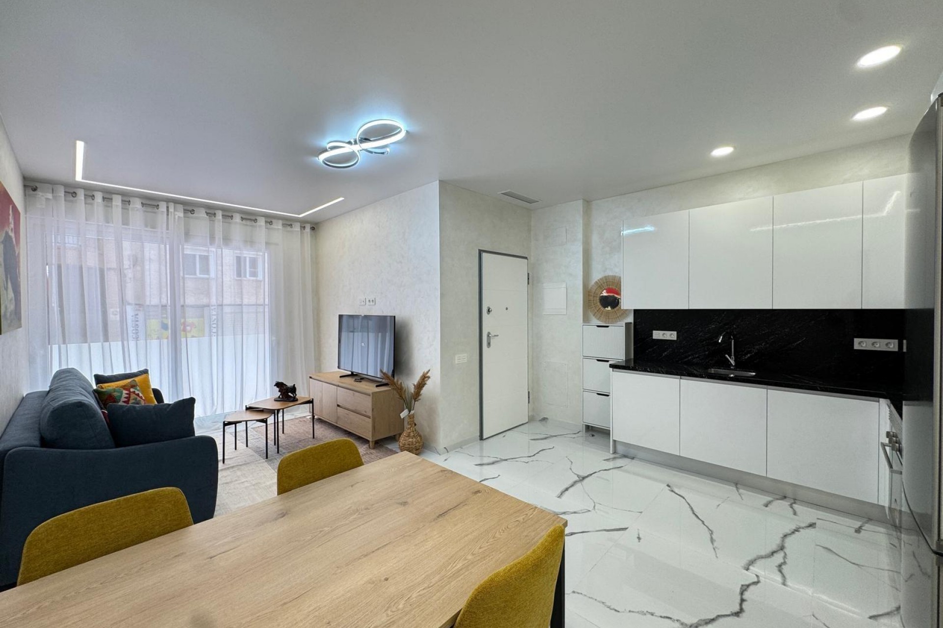 Te koop - Apartamento -
Torrevieja - Estacion de autobuses