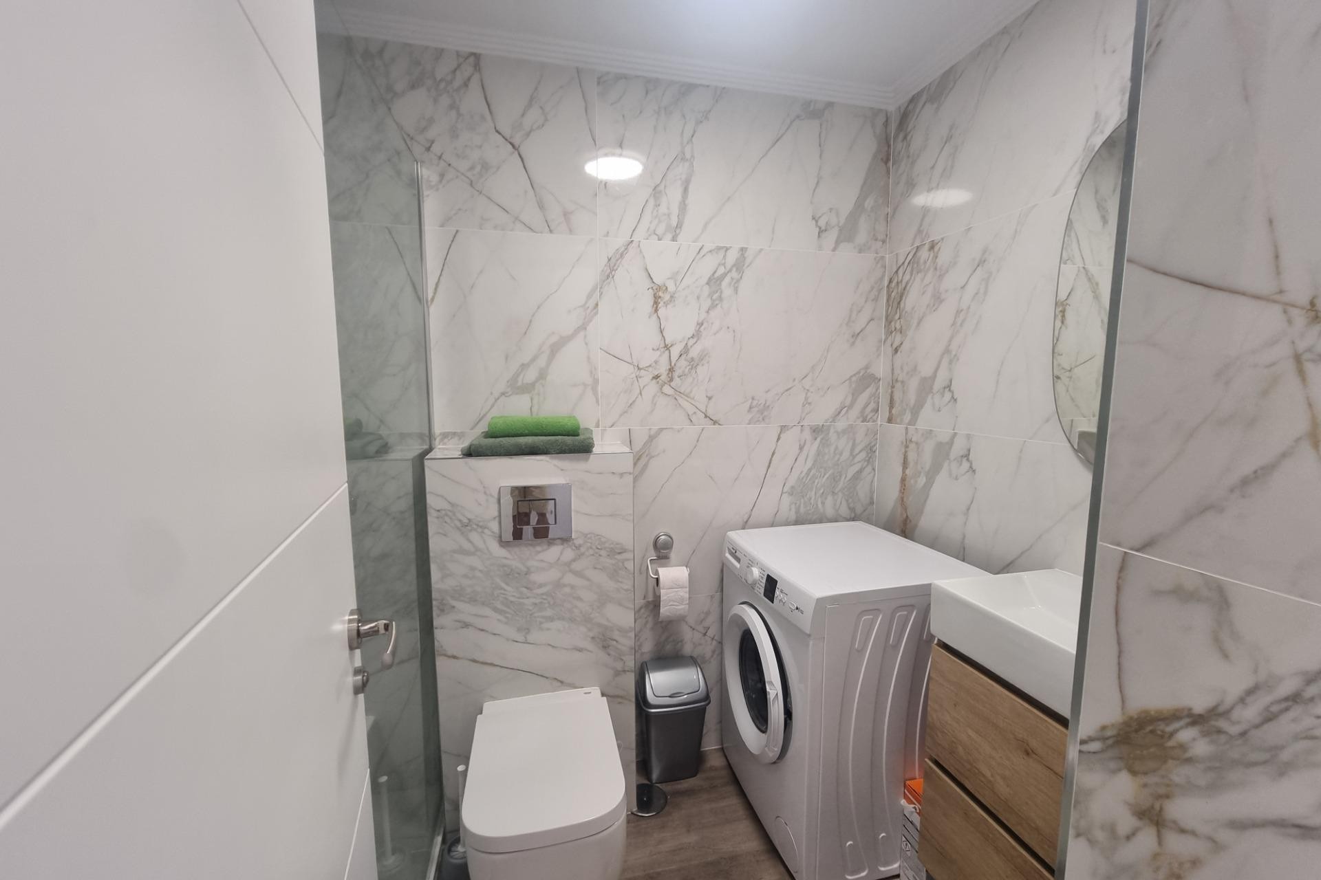 Te koop - Apartamento -
Torrevieja - Estacion de autobuses