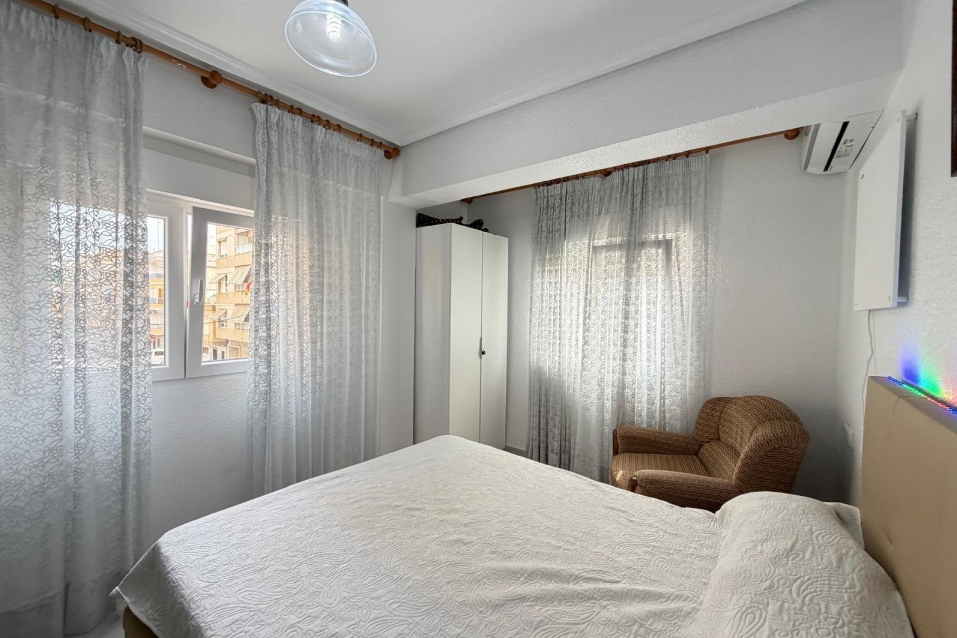 Te koop - Apartamento -
Torrevieja - Estacion de autobuses
