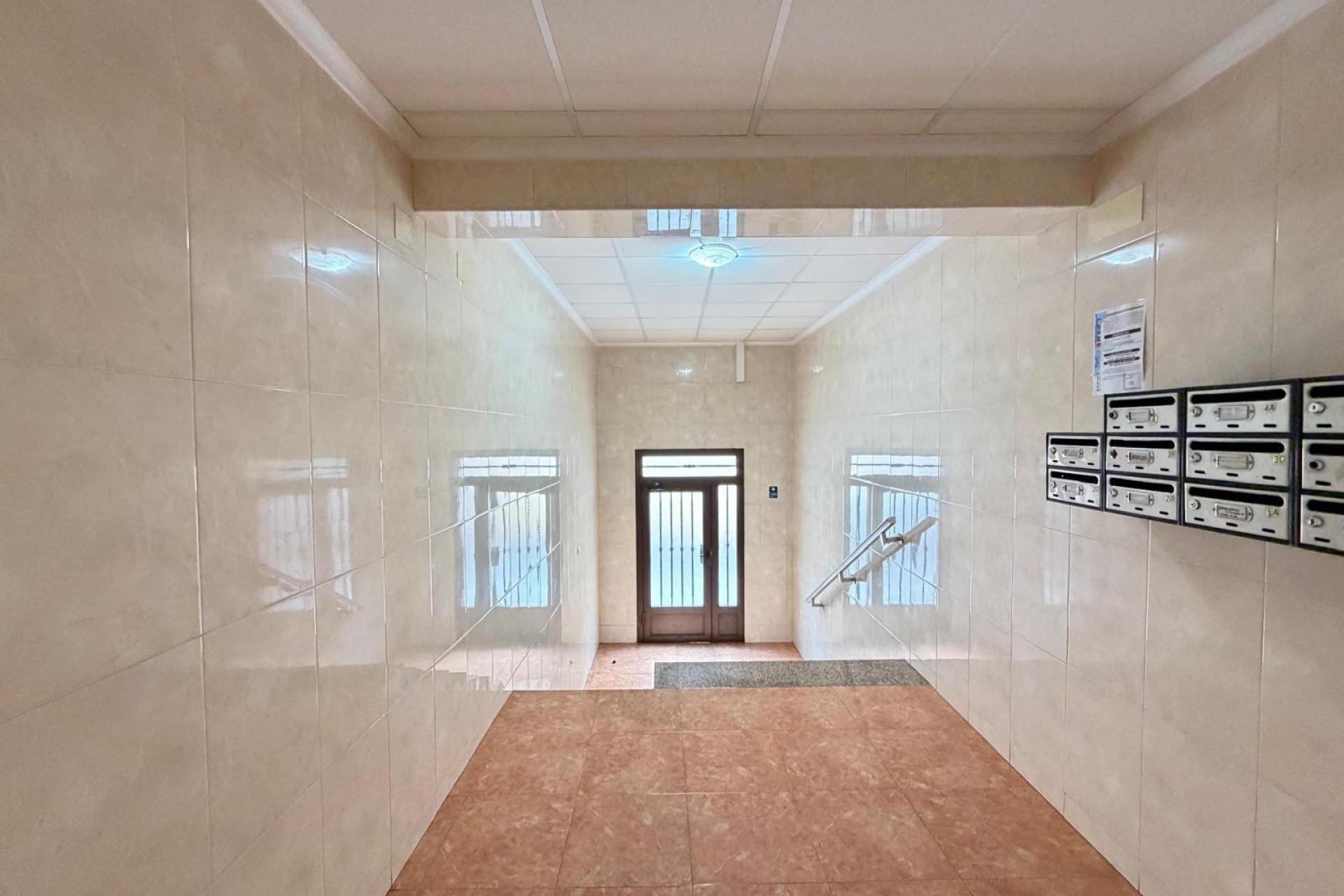 Te koop - Apartamento -
Torrevieja - Estacion de autobuses