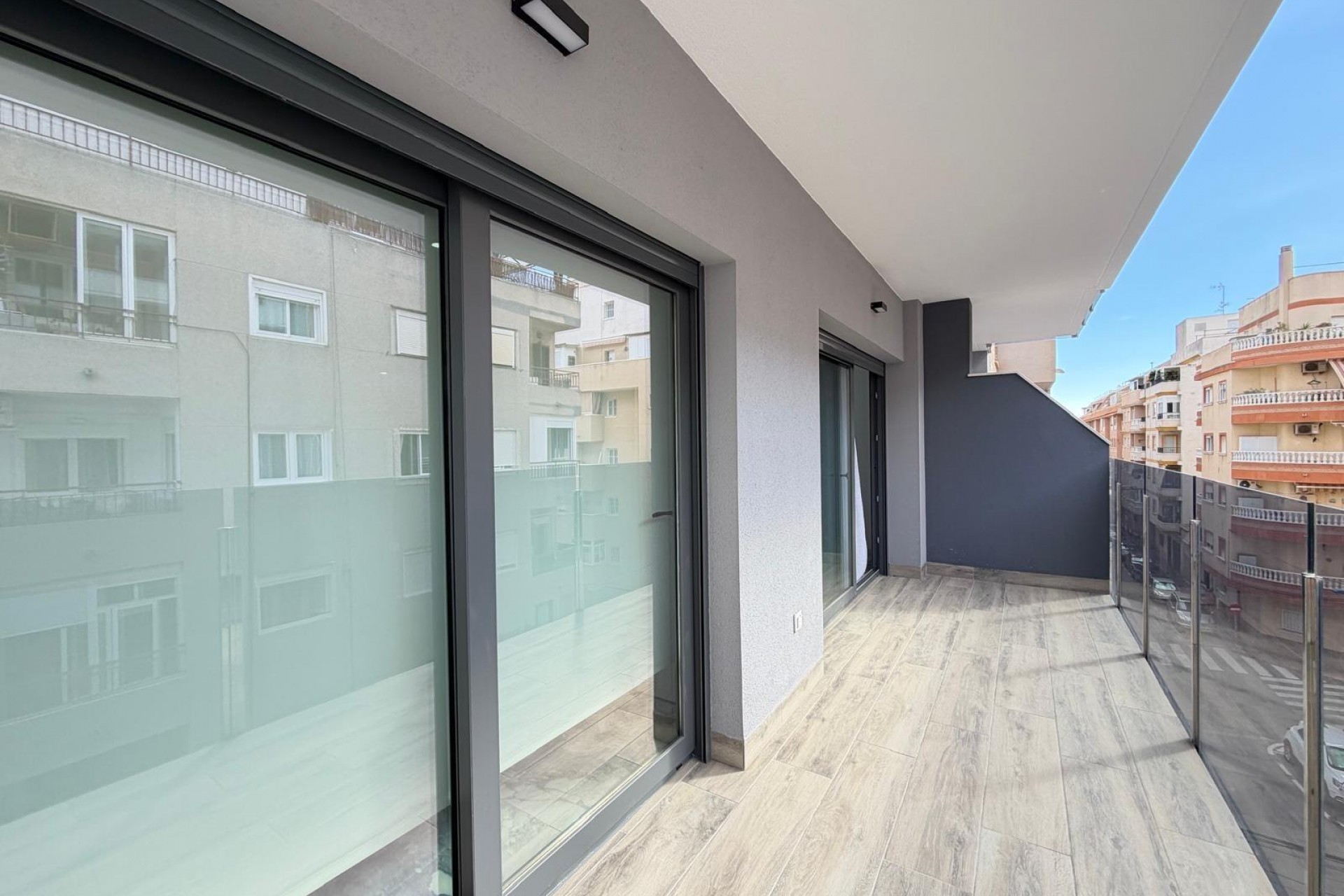 Te koop - Apartamento -
Torrevieja - Estacion de autobuses