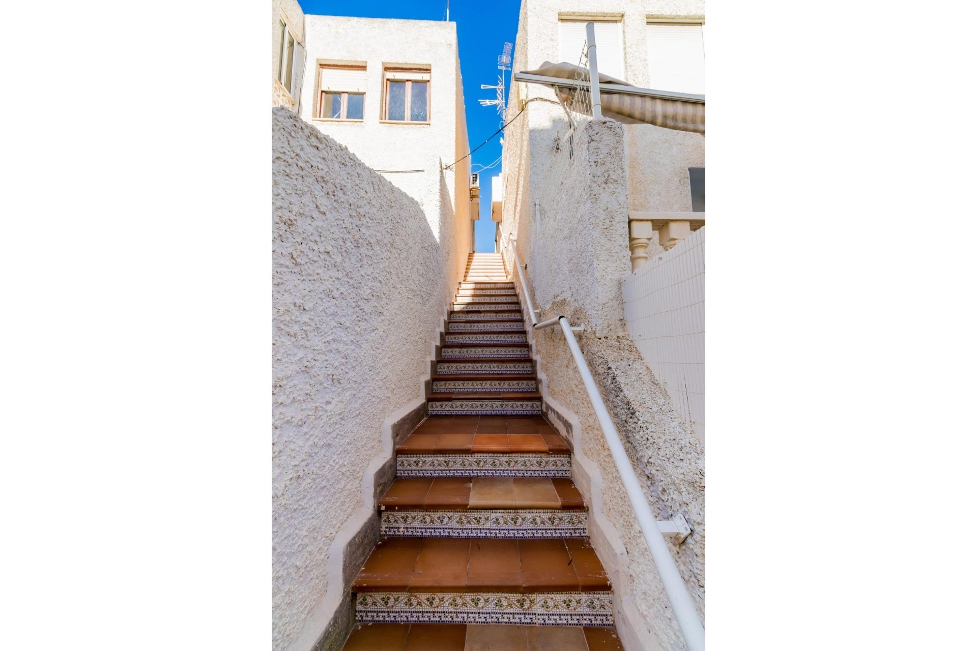 Te koop - Apartamento -
Torrevieja - Habaneras