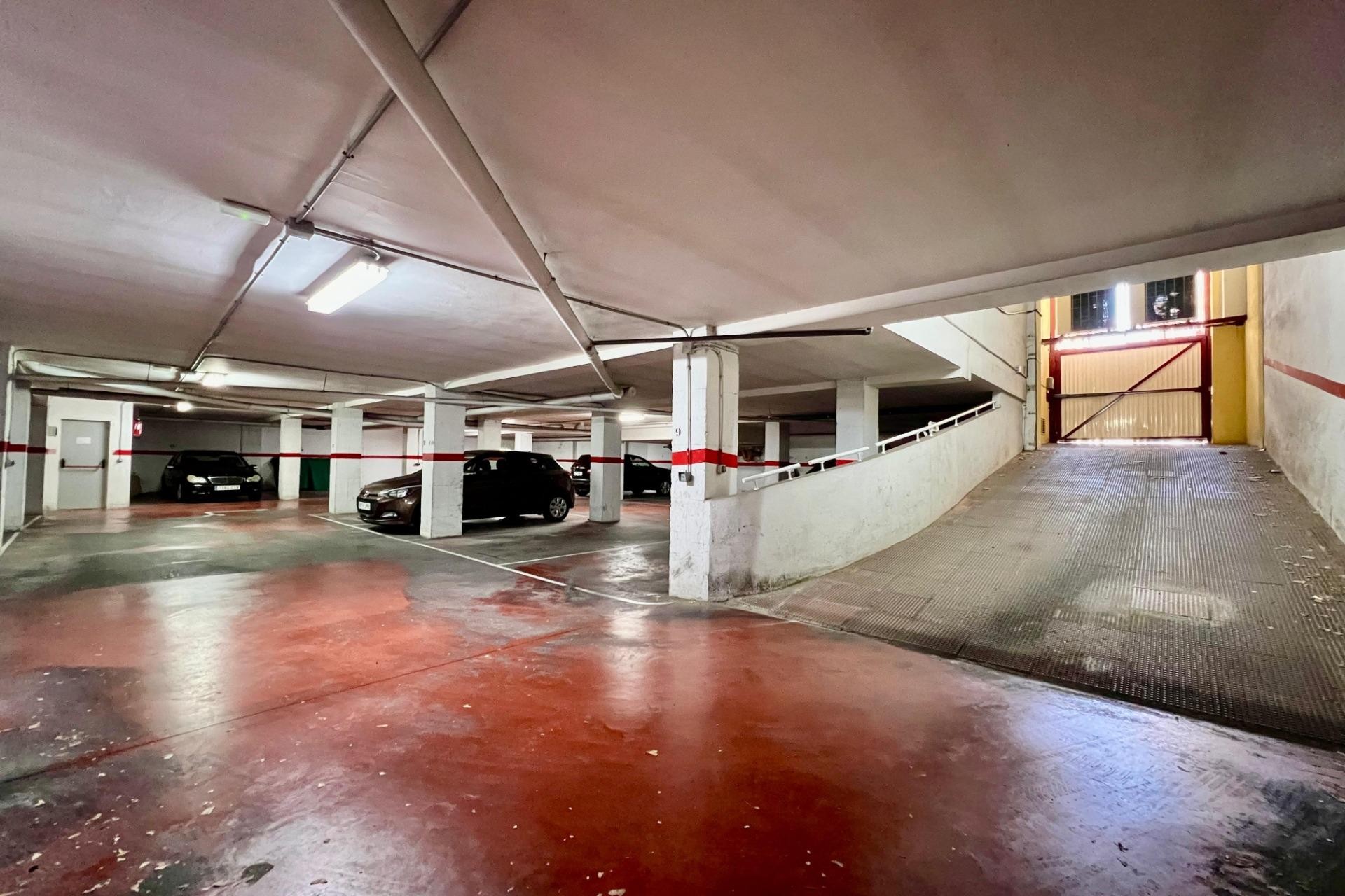 Te koop - Apartamento -
Torrevieja - Habaneras