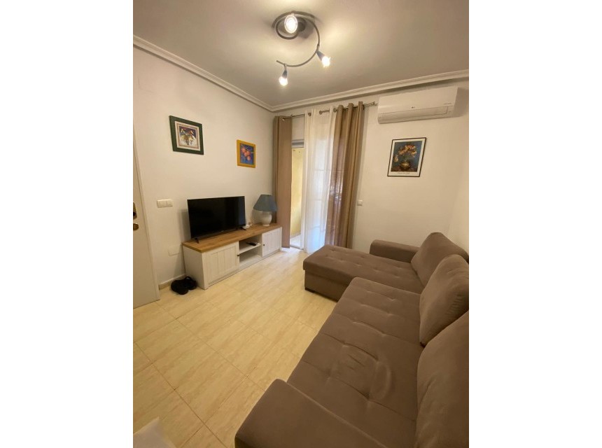 Te koop - Apartamento -
Torrevieja - Habaneras