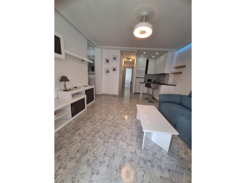 Te koop - Apartamento -
Torrevieja - Nueva Torrevieja
