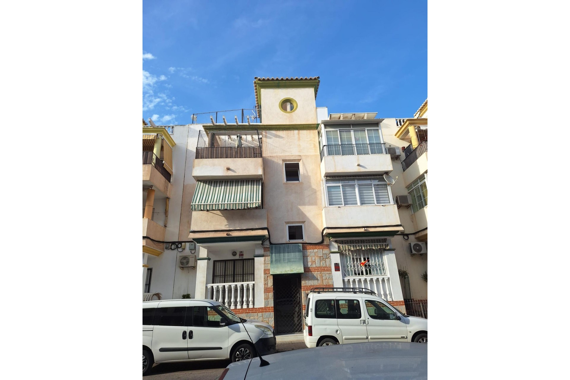 Te koop - Apartamento -
Torrevieja - Nueva Torrevieja