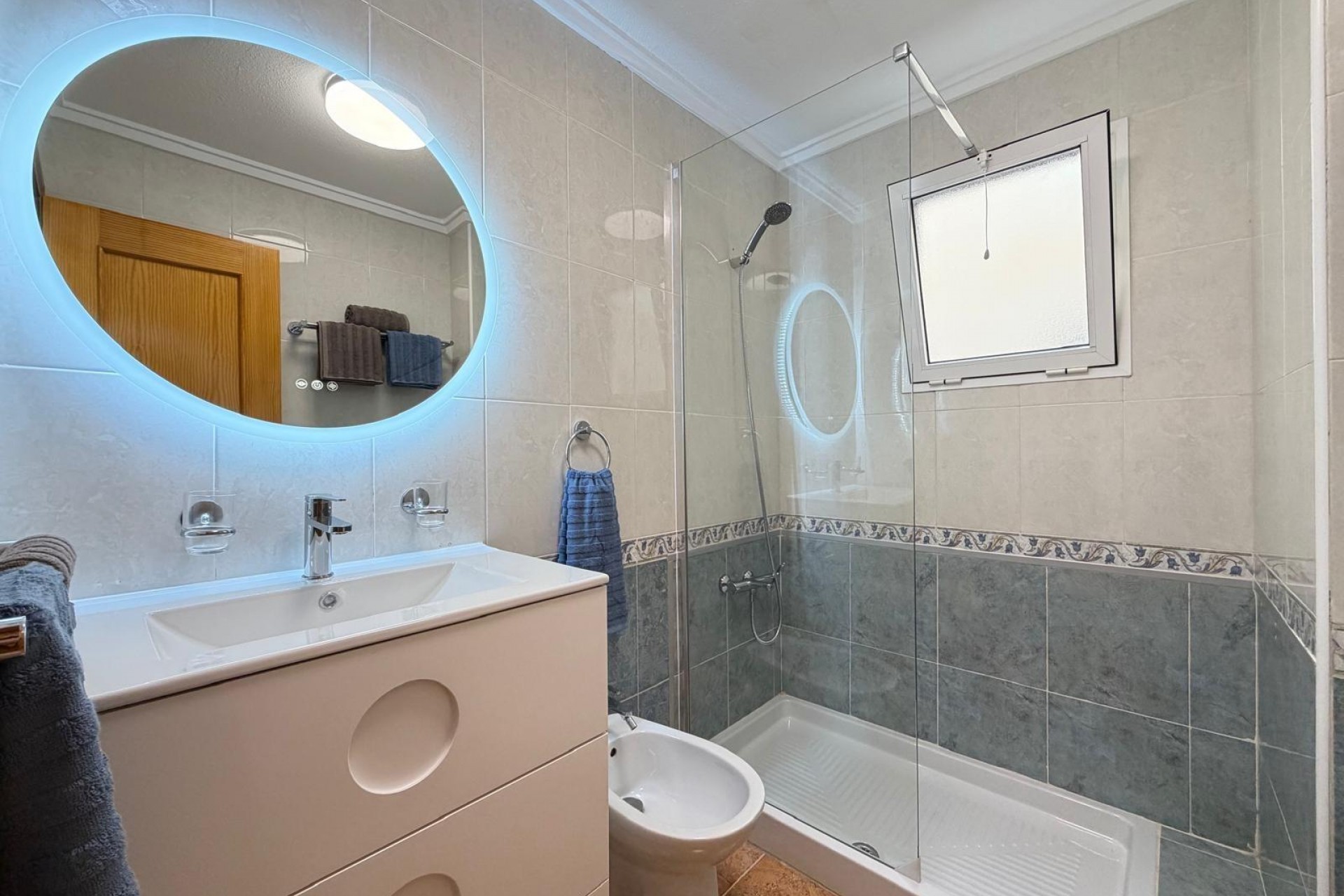 Te koop - Apartamento -
Torrevieja - Parque de las Naciones