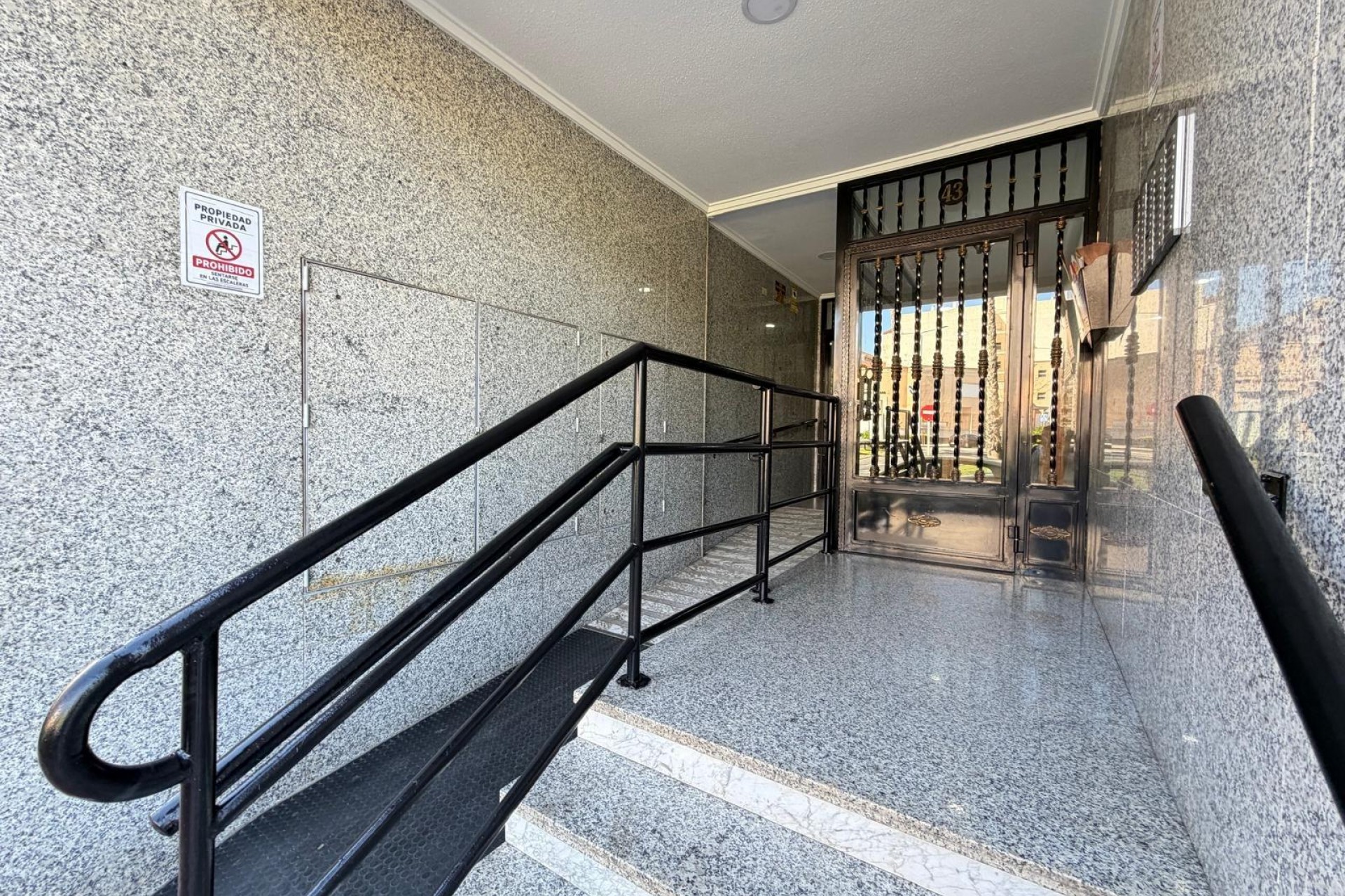 Te koop - Apartamento -
Torrevieja - Parque de las Naciones