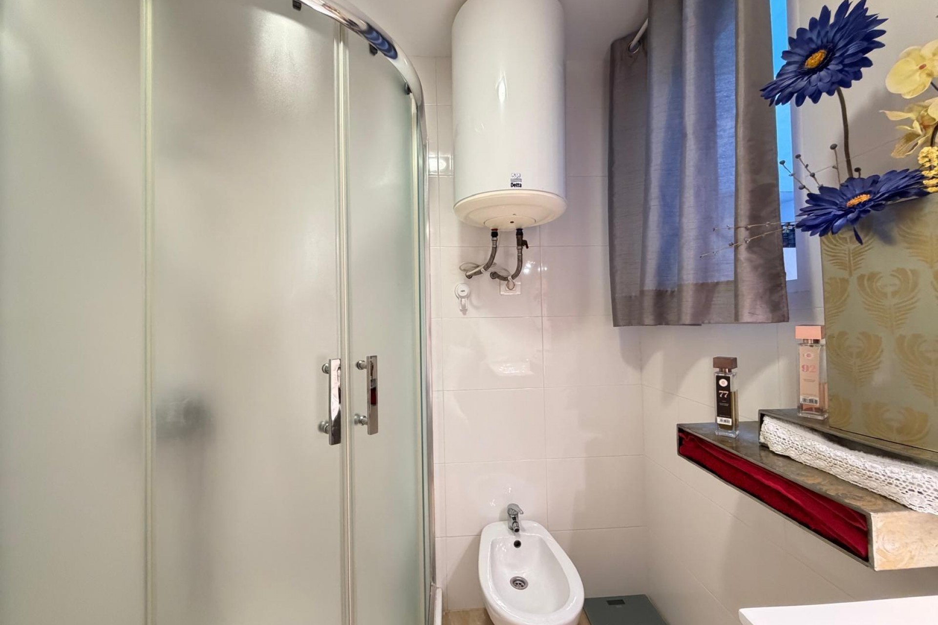 Te koop - Apartamento -
Torrevieja - Paseo maritimo