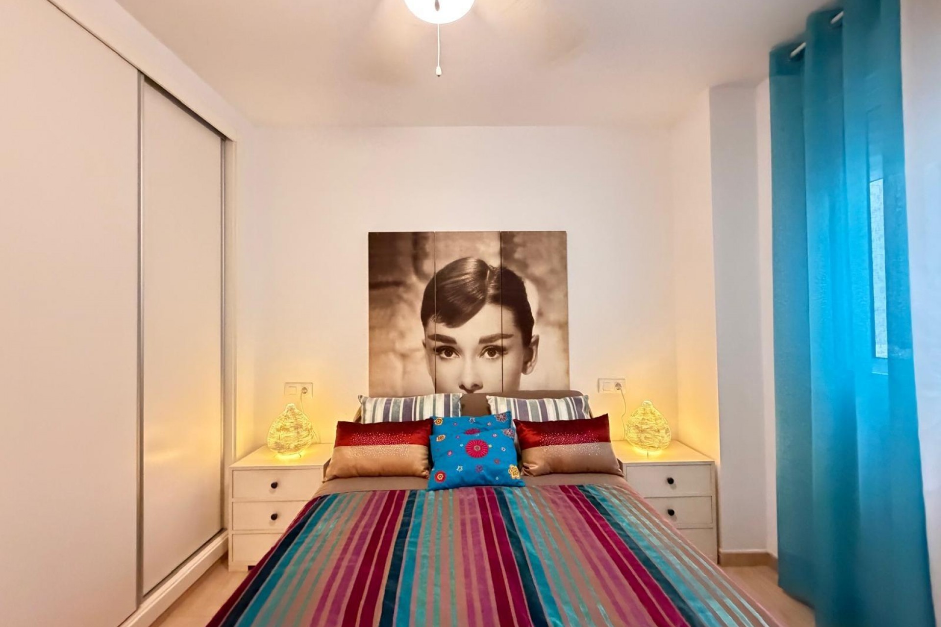 Te koop - Apartamento -
Torrevieja - Paseo maritimo