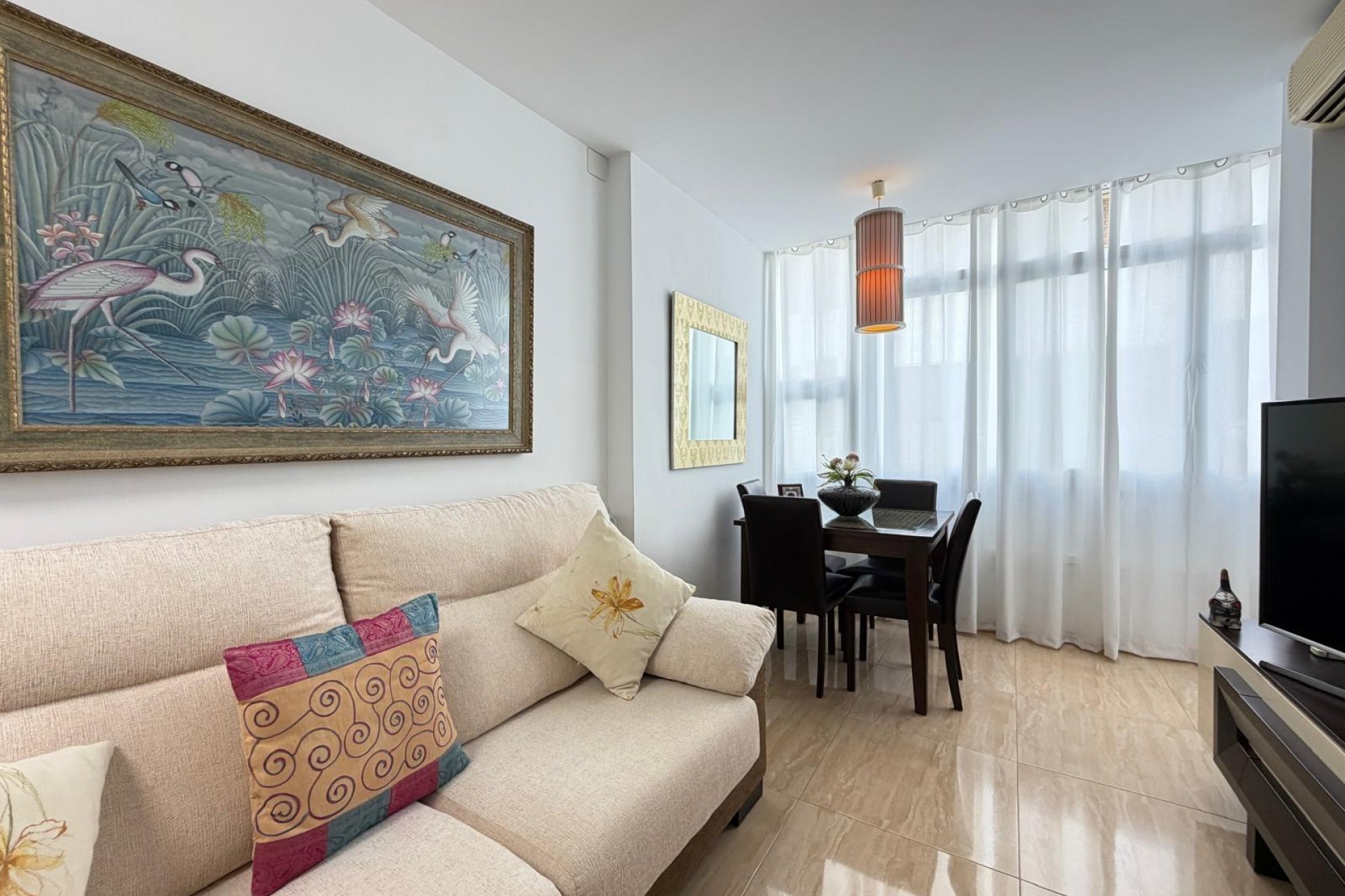 Te koop - Apartamento -
Torrevieja - Paseo maritimo