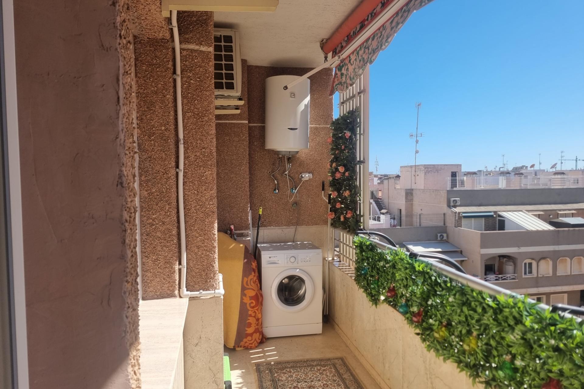 Te koop - Apartamento -
Torrevieja - Playa de los locos