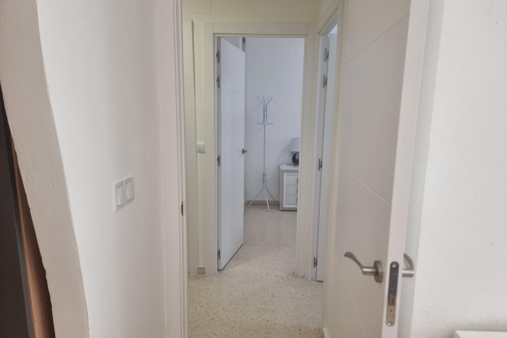 Te koop - Apartamento -
Torrevieja - Playa de los locos