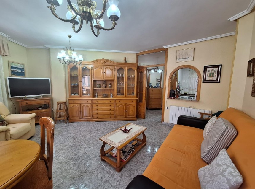 Te koop - Apartamento -
Torrevieja - Playa de los locos