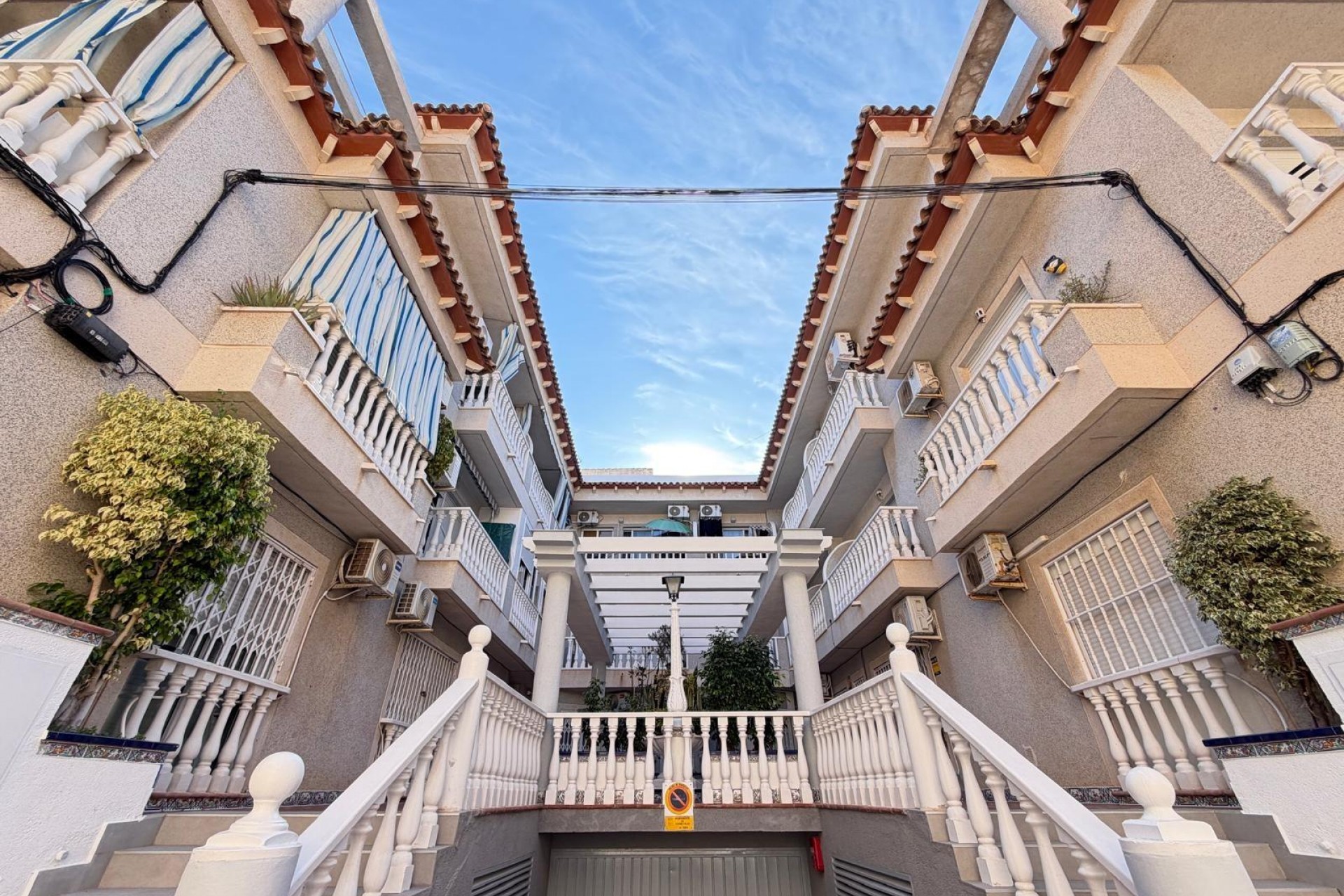 Te koop - Apartamento -
Torrevieja - Playa de los locos