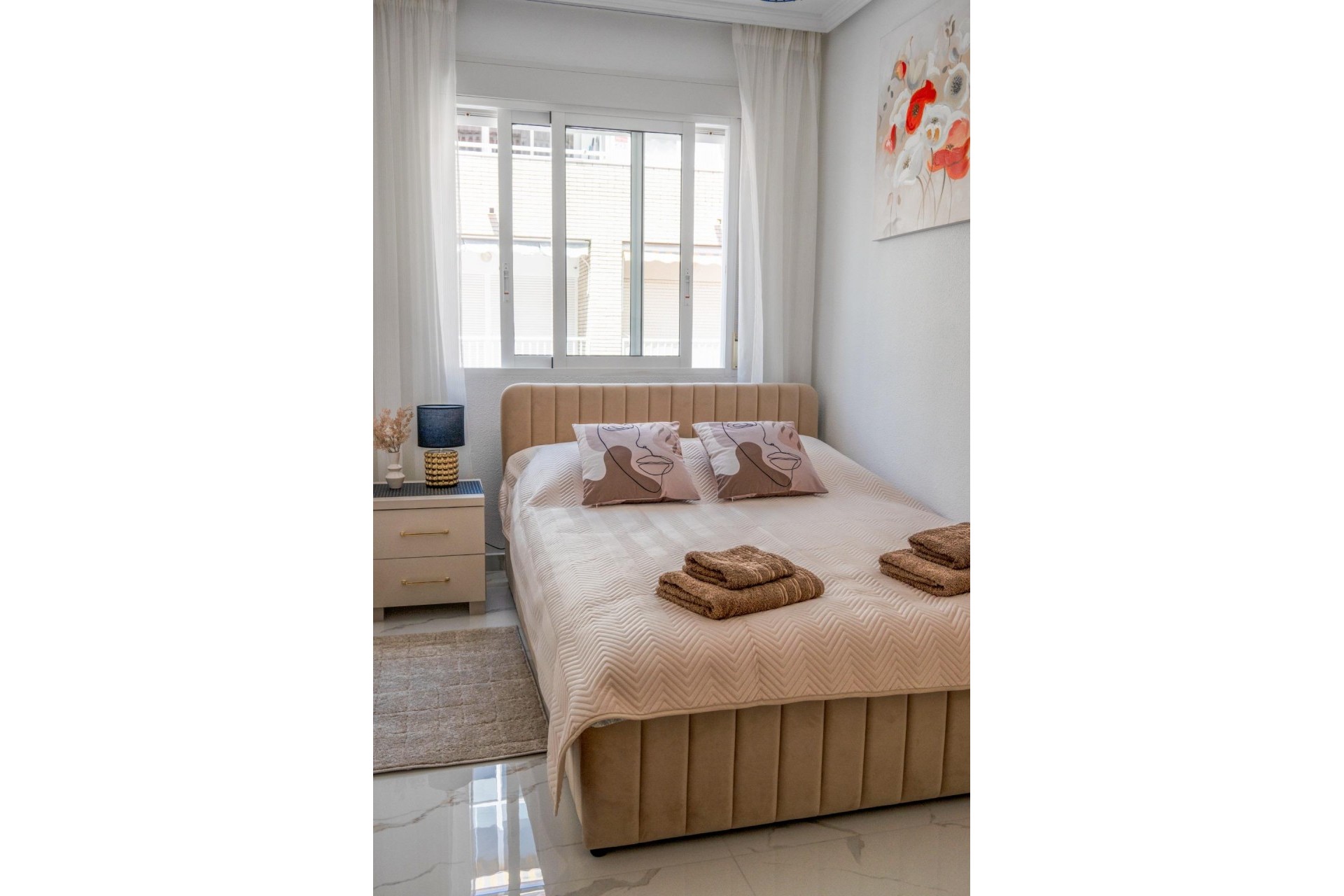 Te koop - Apartamento -
Torrevieja - Playa del cura