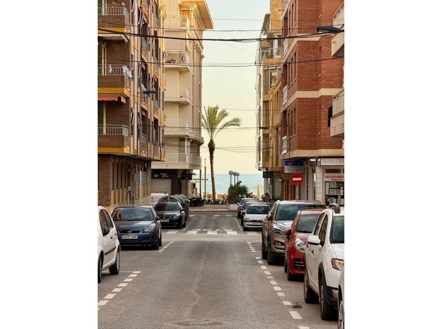 Te koop - Apartamento -
Torrevieja - Playa del cura