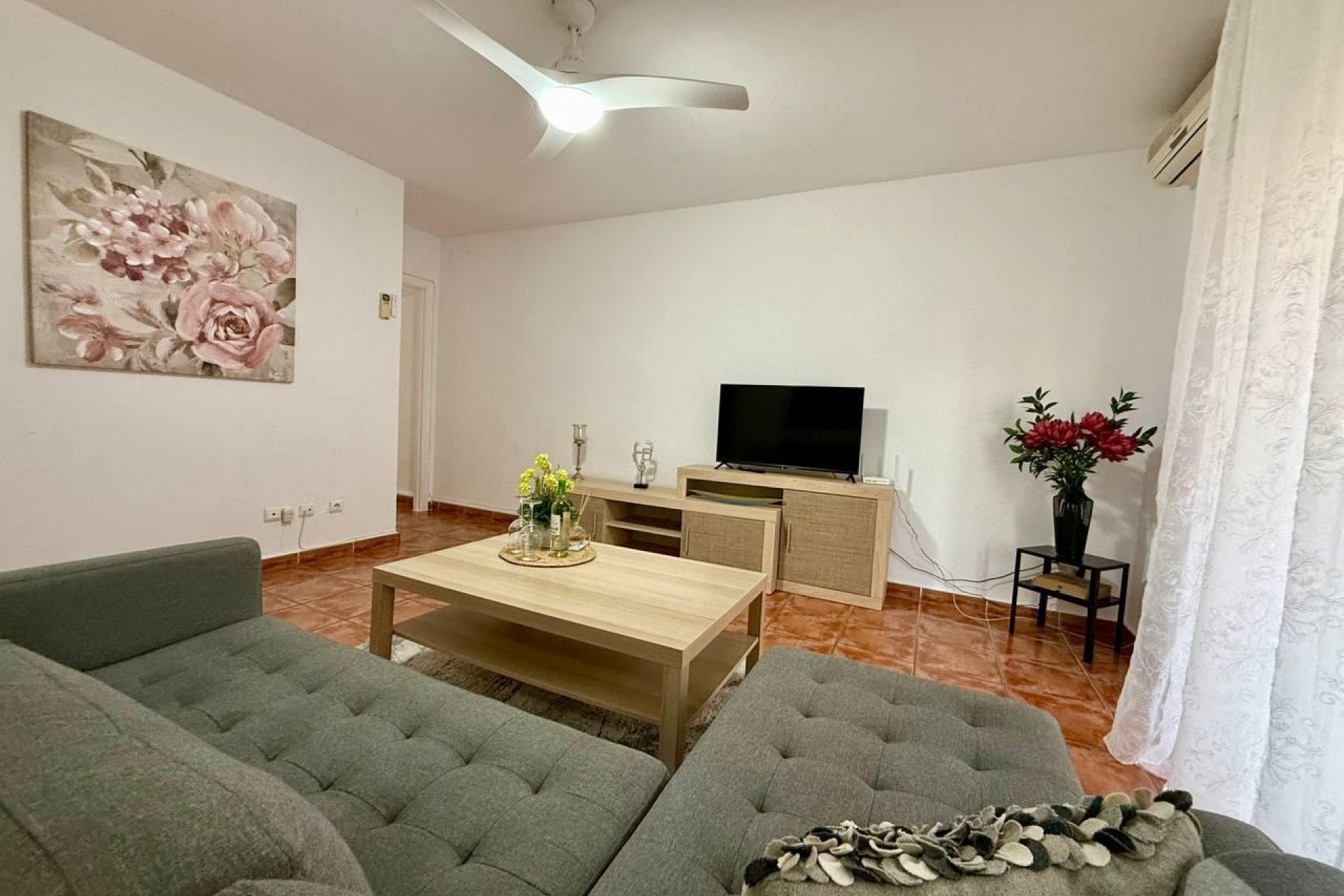 Te koop - Apartamento -
Torrevieja - Playa del cura