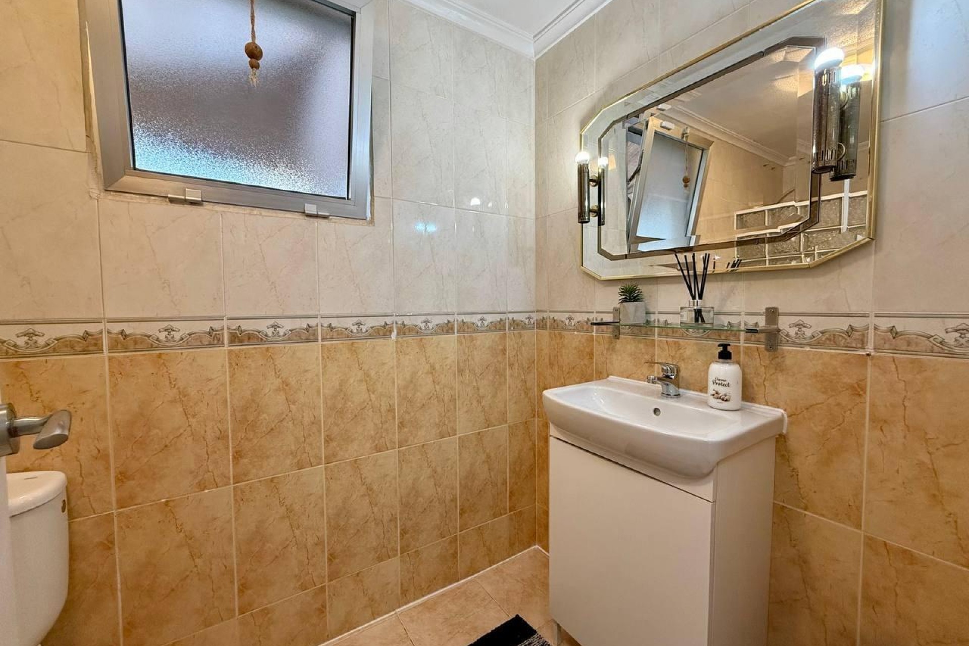 Te koop - Apartamento -
Torrevieja - Playa del cura