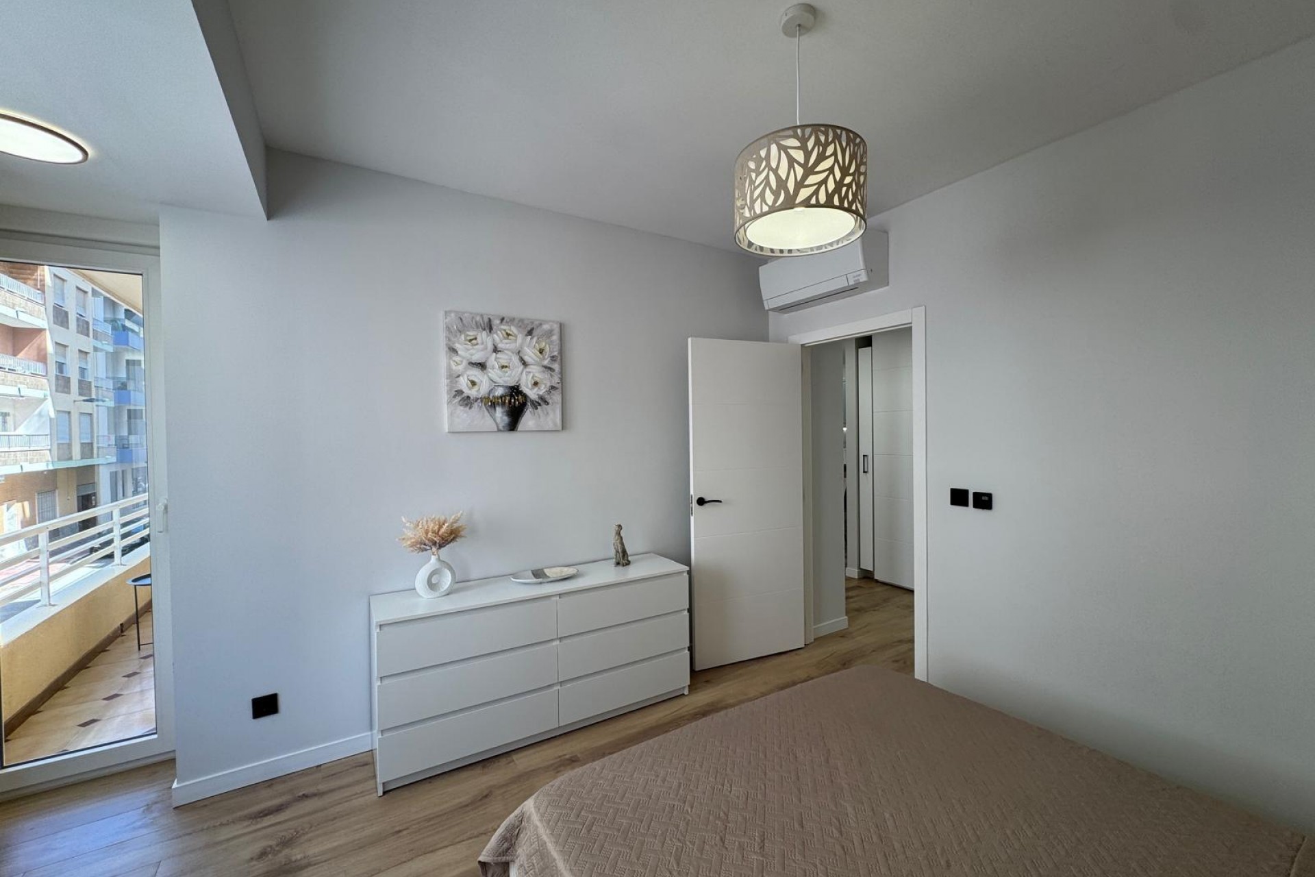 Te koop - Apartamento -
Torrevieja - Playa del cura