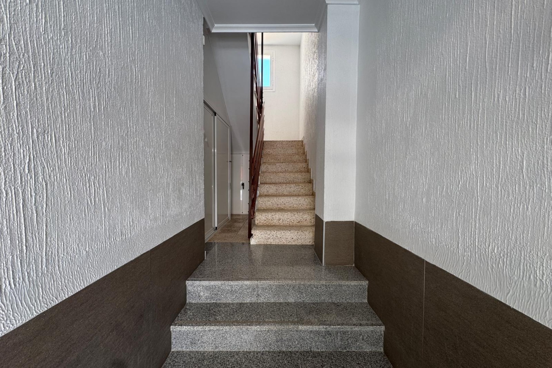 Te koop - Apartamento -
Torrevieja - Playa del cura