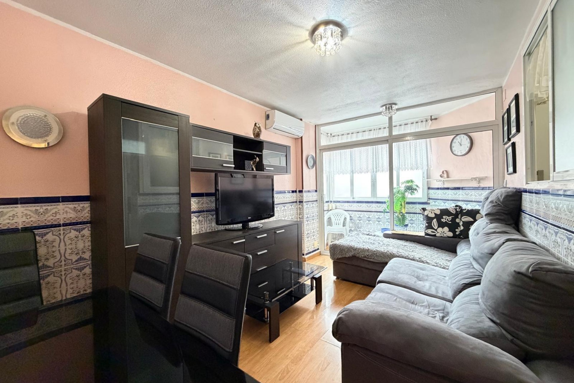 Te koop - Apartamento -
Torrevieja - Playa del cura