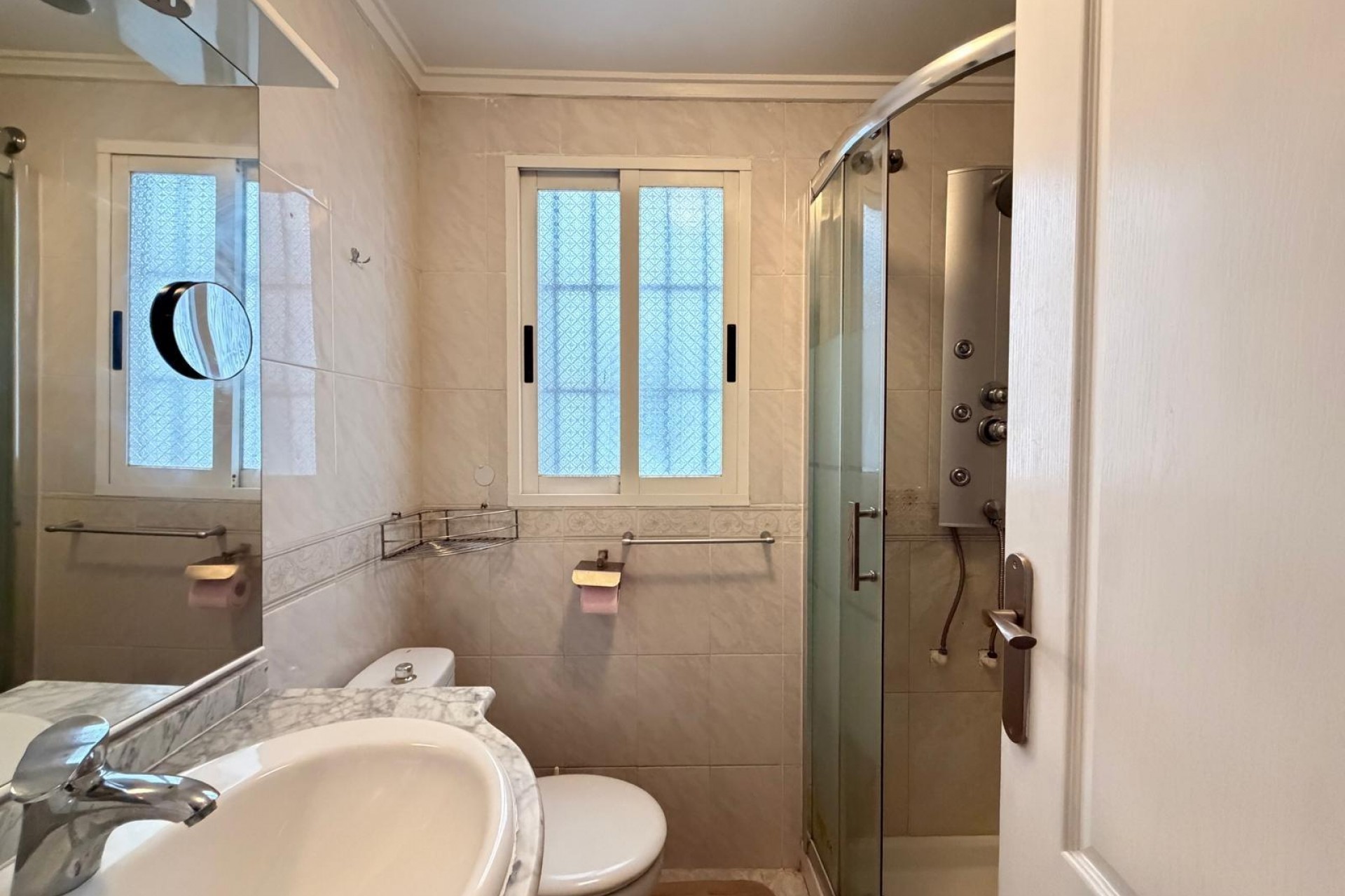 Te koop - Apartamento -
Torrevieja - Playa del cura