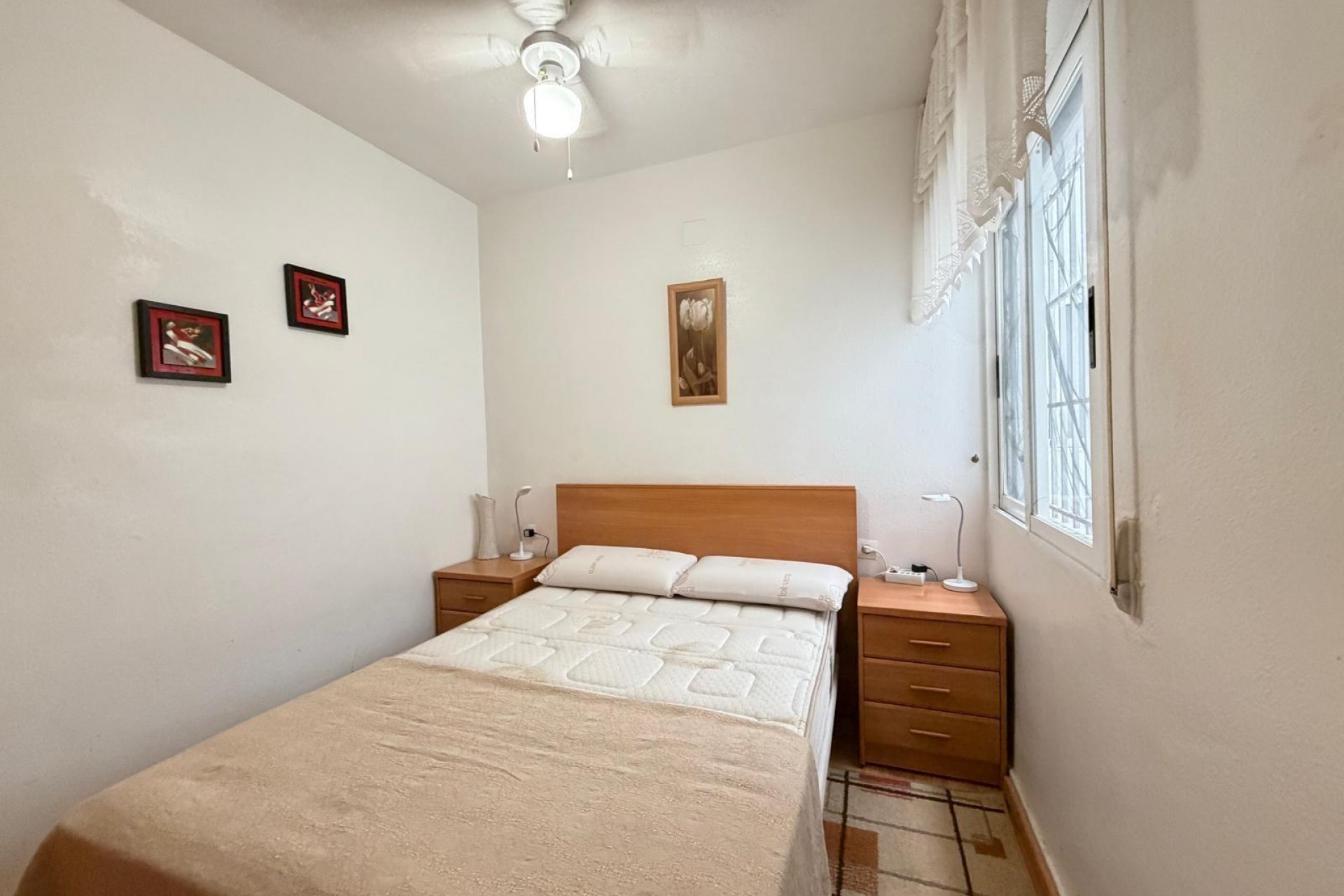 Te koop - Apartamento -
Torrevieja - Playa del cura