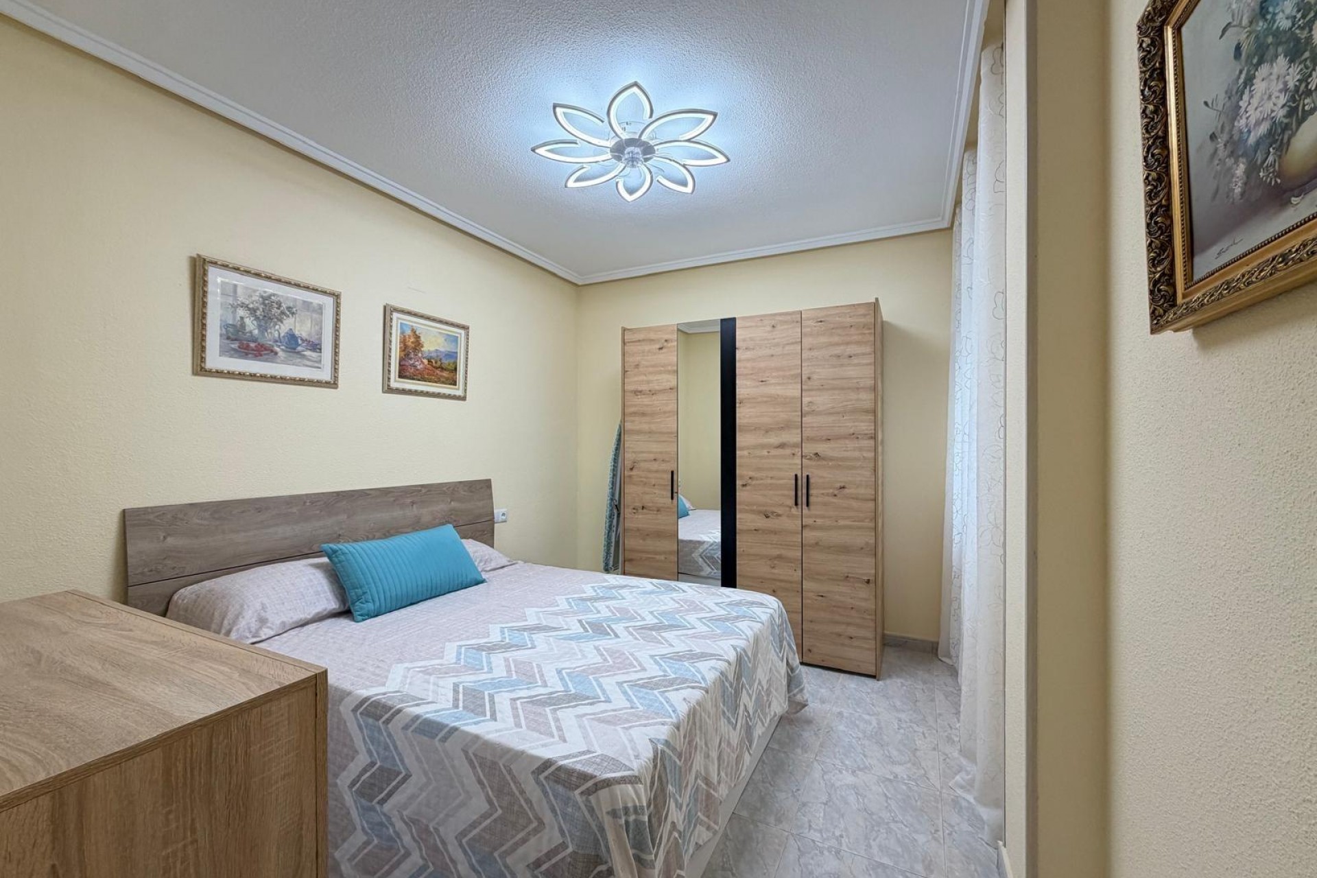 Te koop - Apartamento -
Torrevieja - Playa del cura