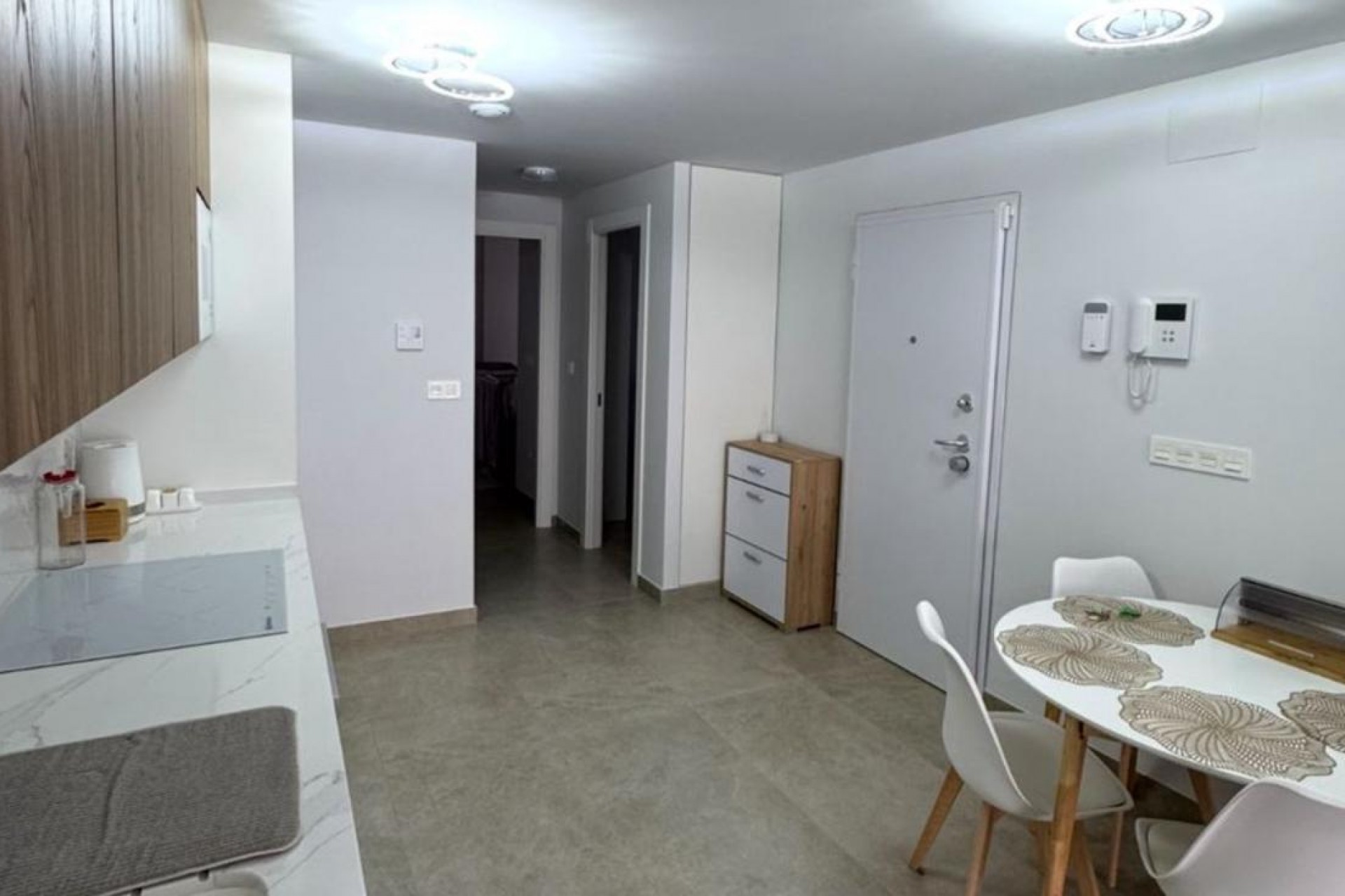 Te koop - Apartamento -
Torrevieja - Playa del cura