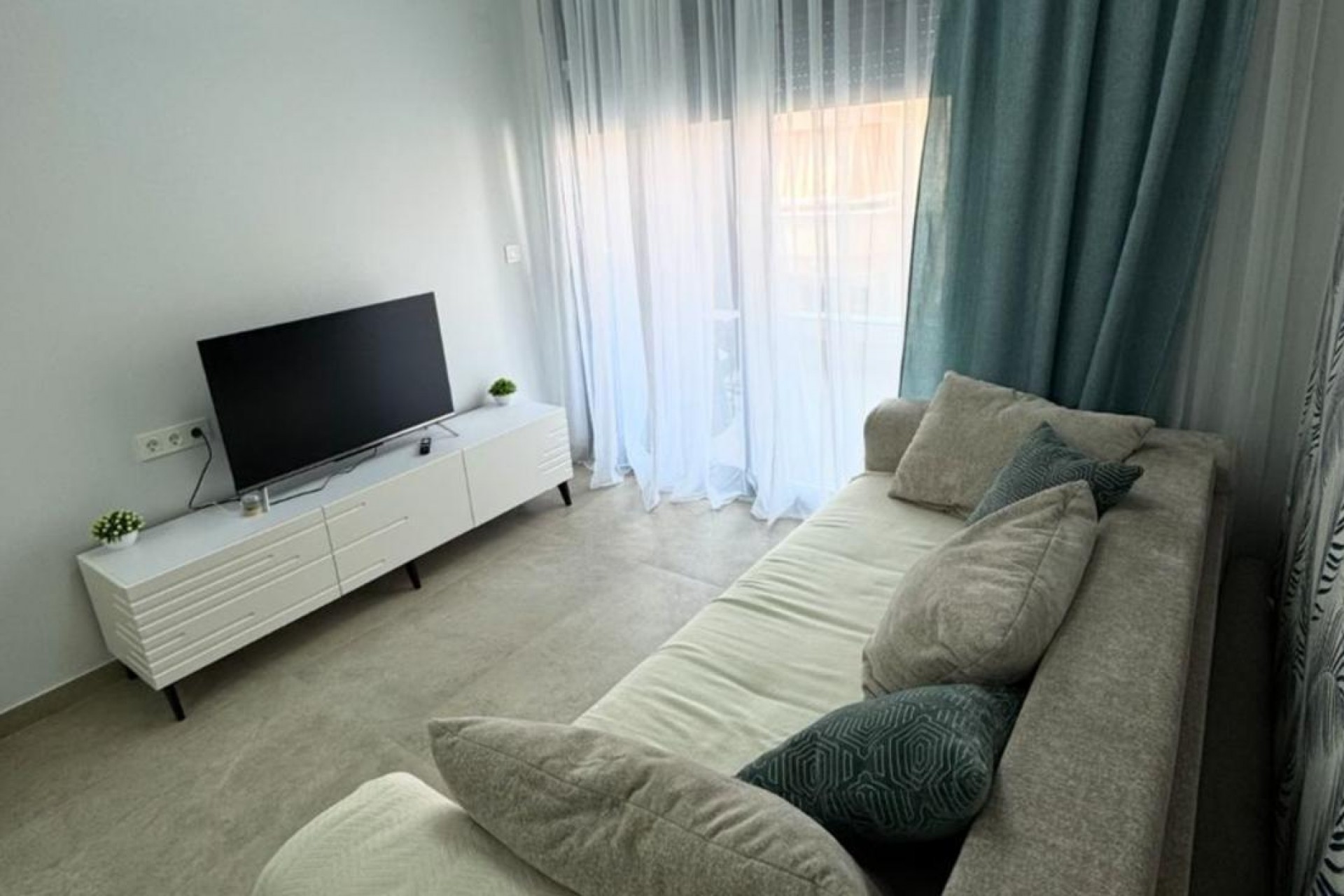 Te koop - Apartamento -
Torrevieja - Playa del cura