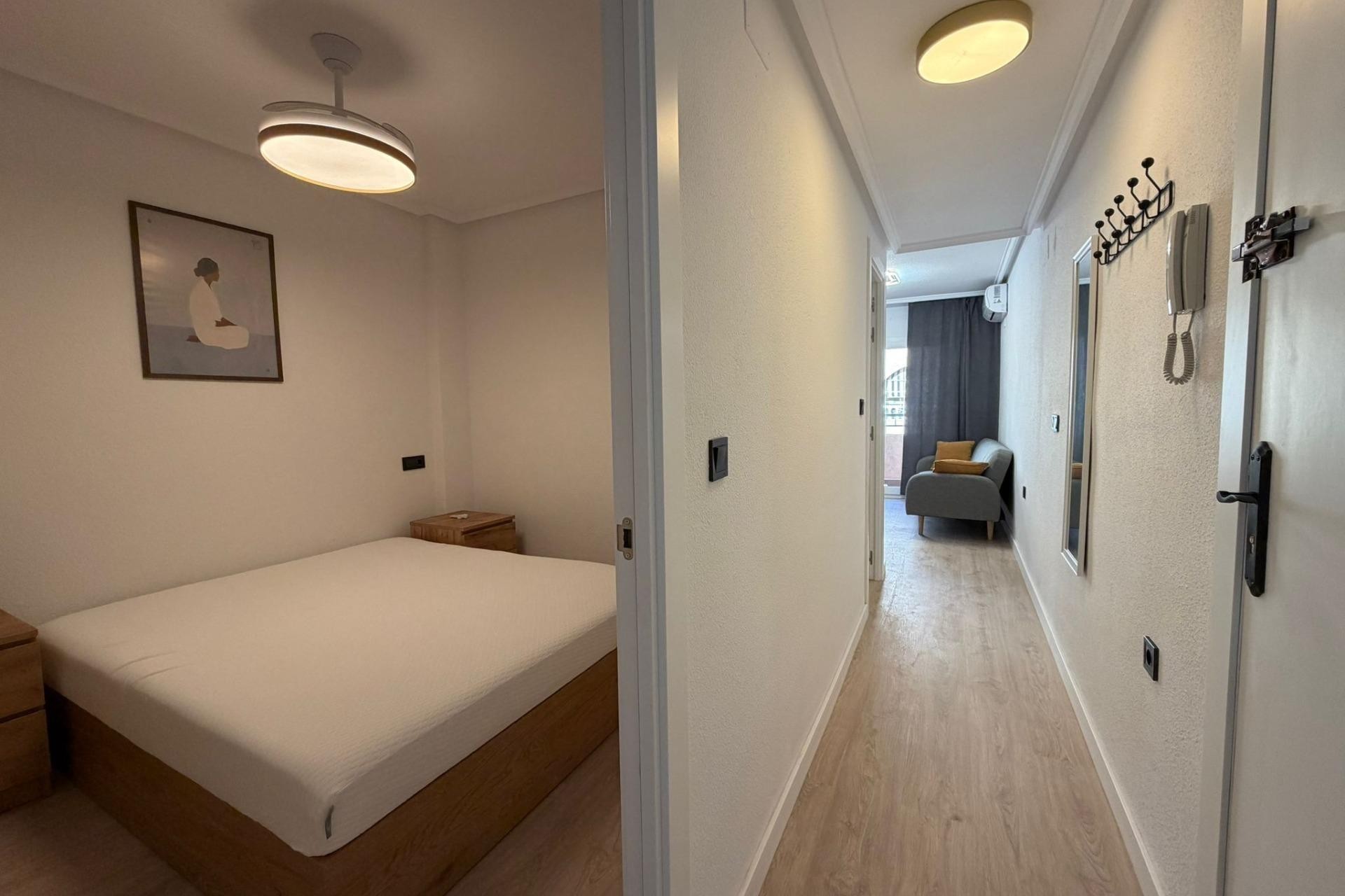 Te koop - Apartamento -
Torrevieja - Playa del cura