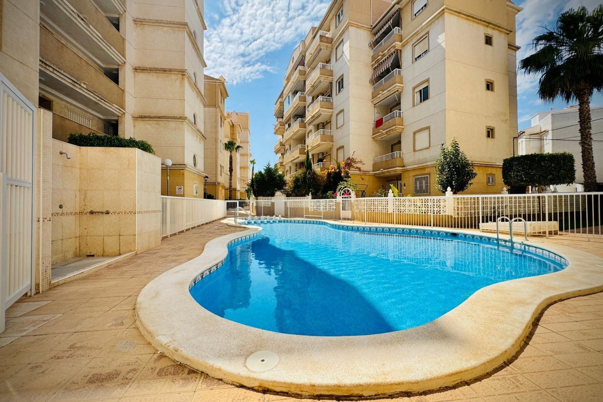 Te koop - Apartamento -
Torrevieja - Playa del cura