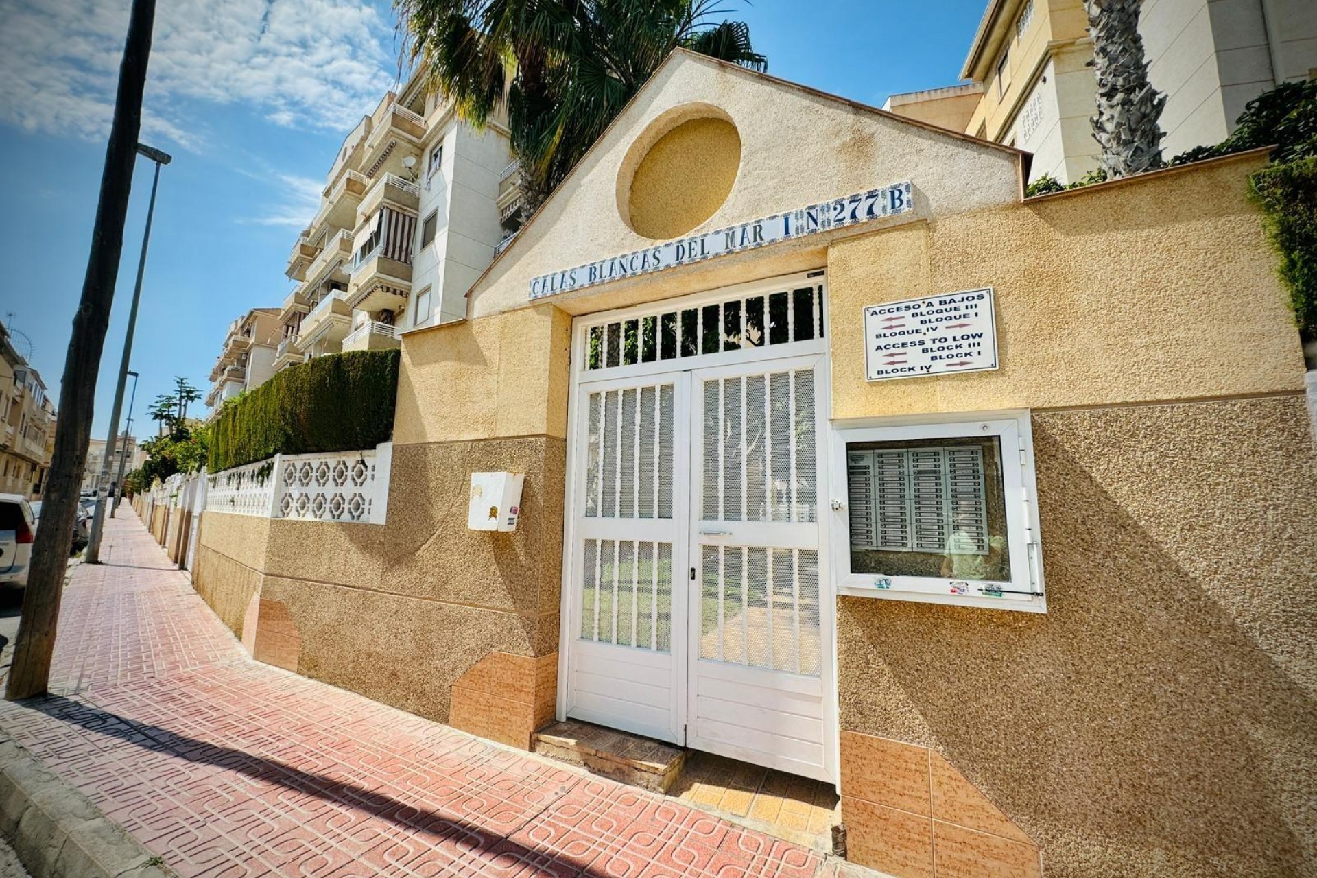Te koop - Apartamento -
Torrevieja - Playa del cura