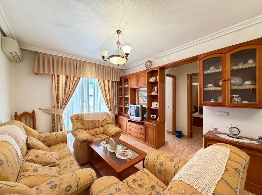 Te koop - Apartamento -
Torrevieja - Playa del cura
