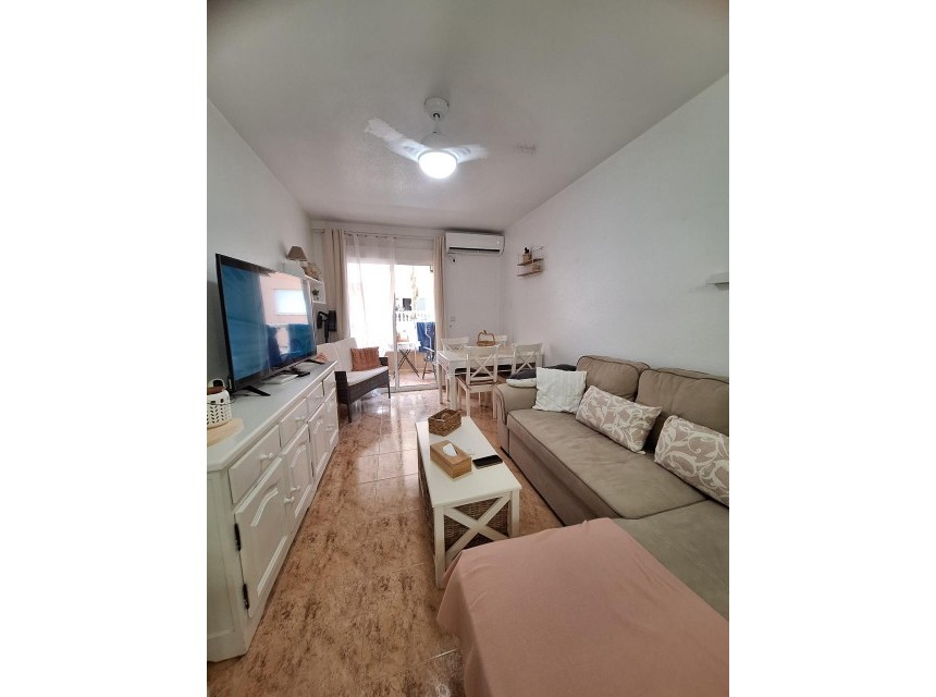 Te koop - Apartamento -
Torrevieja - Playa del cura