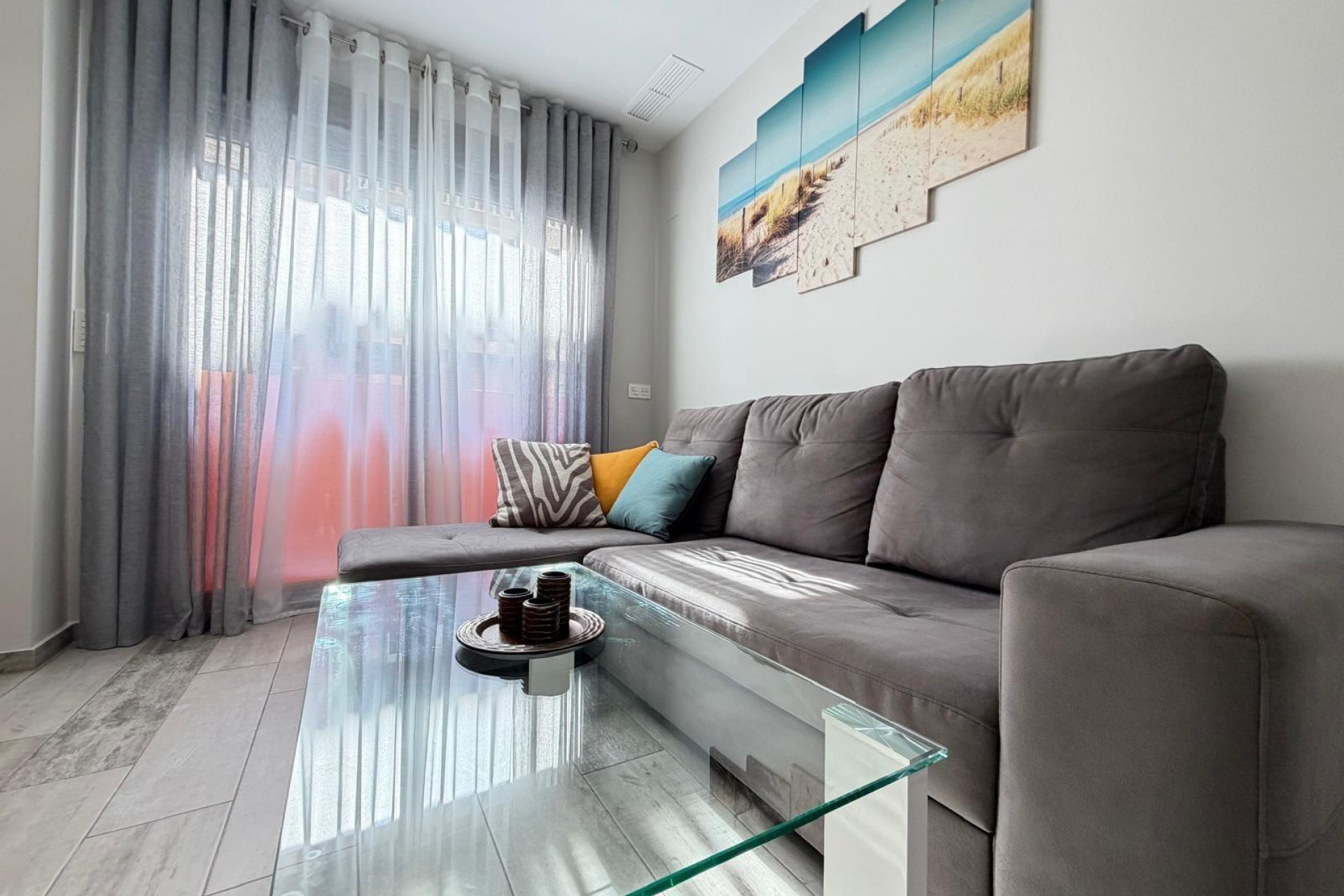 Te koop - Apartamento -
Torrevieja - Playa del cura