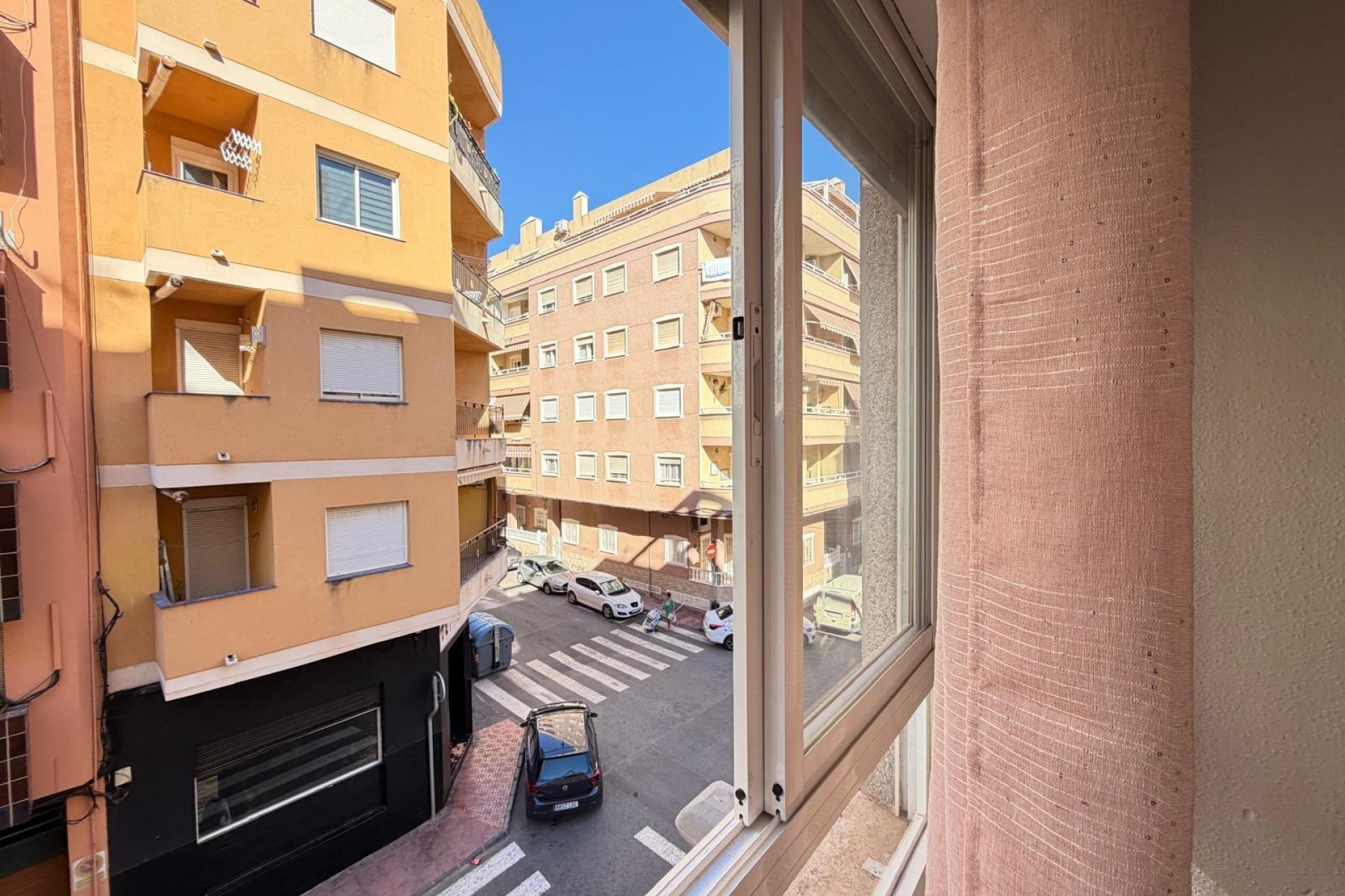 Te koop - Apartamento -
Torrevieja - Playa del cura